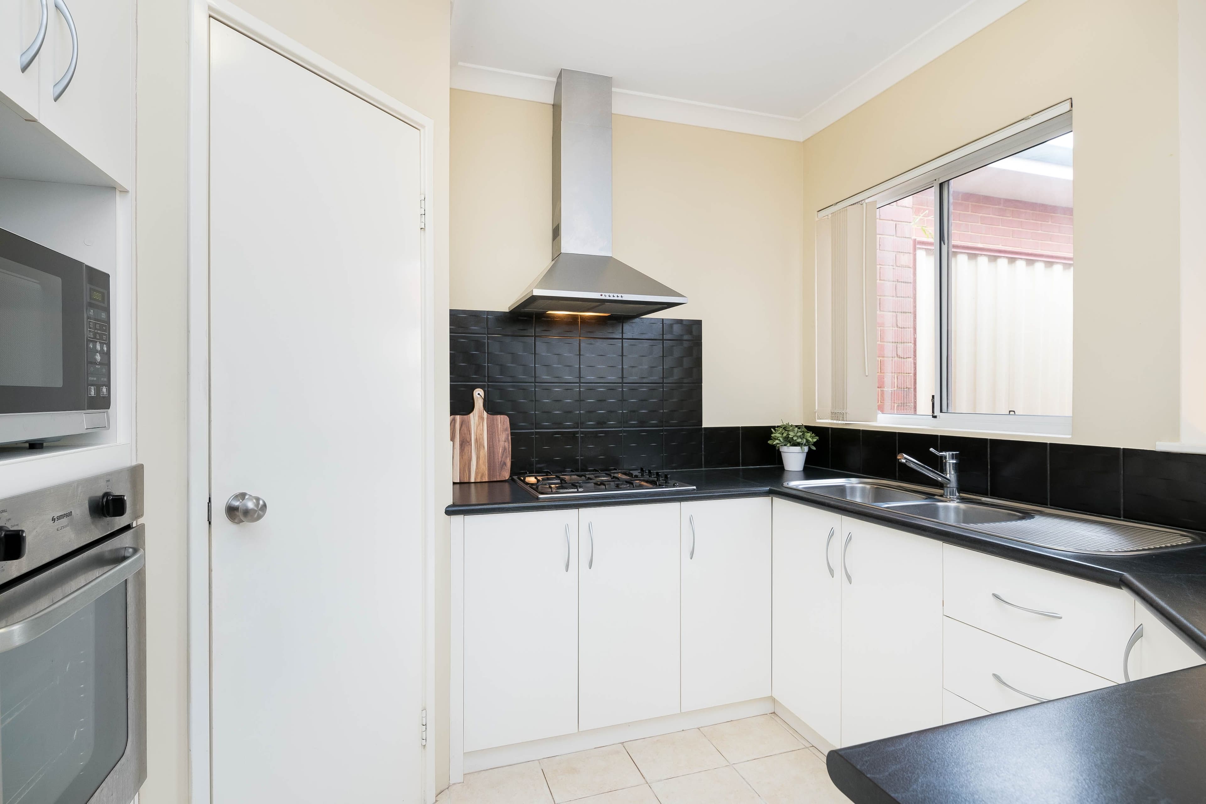 25 Siderno Rise, Hocking WA 6065, Hocking - Thumbnail 6