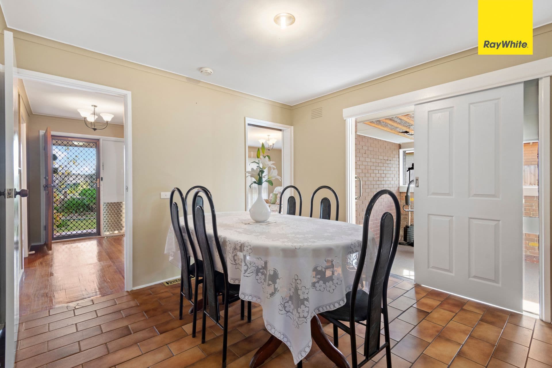 16 Wickham Street, Melton South VIC 3338, Melton South - Thumbnail 4