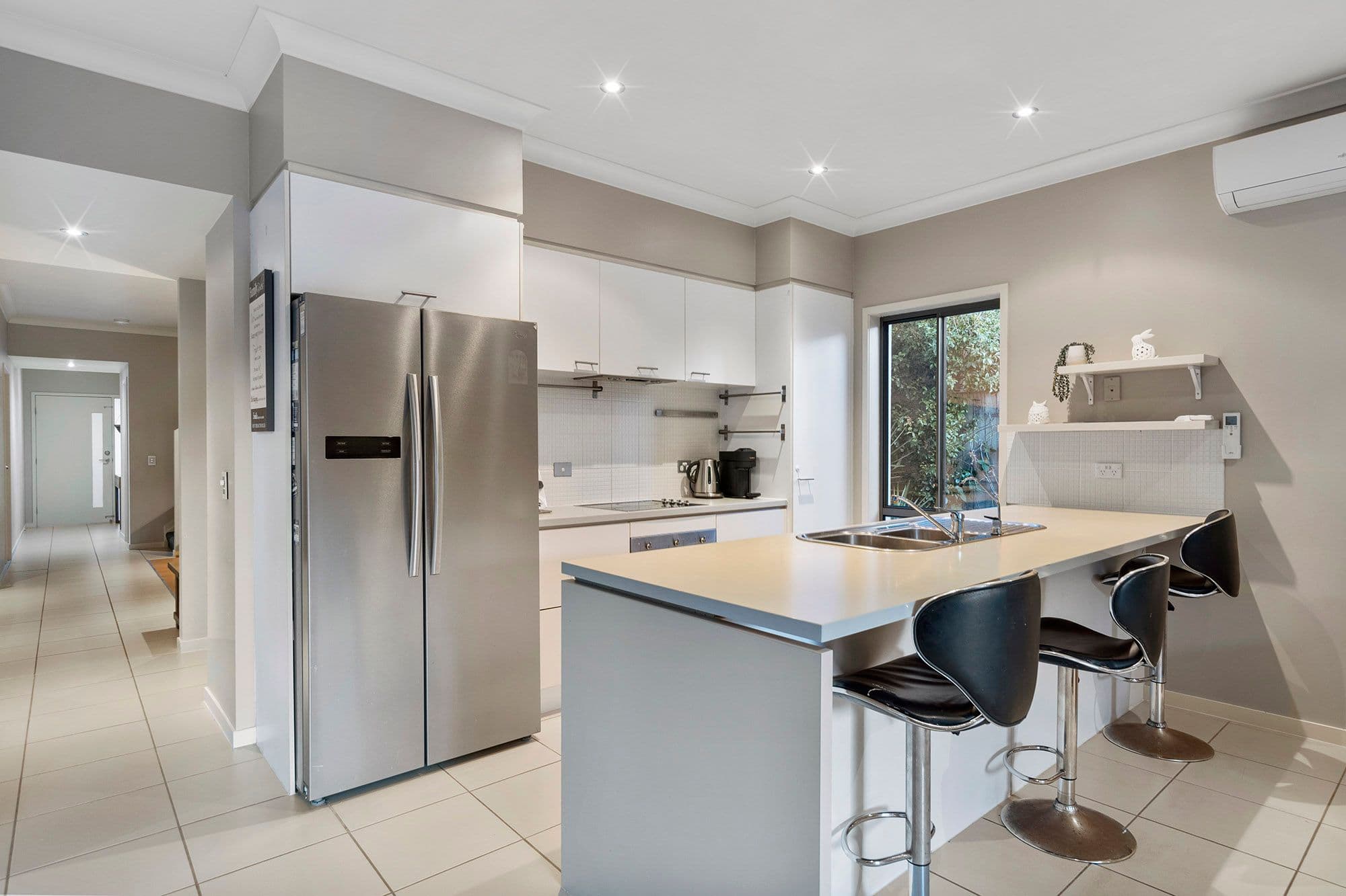 39 Costa Del Sol Avenue, Coombabah QLD 4216, Coombabah - Thumbnail 8