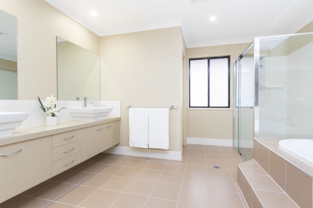 9 Plover Court, Warner QLD 4500, Warner - Thumbnail 6