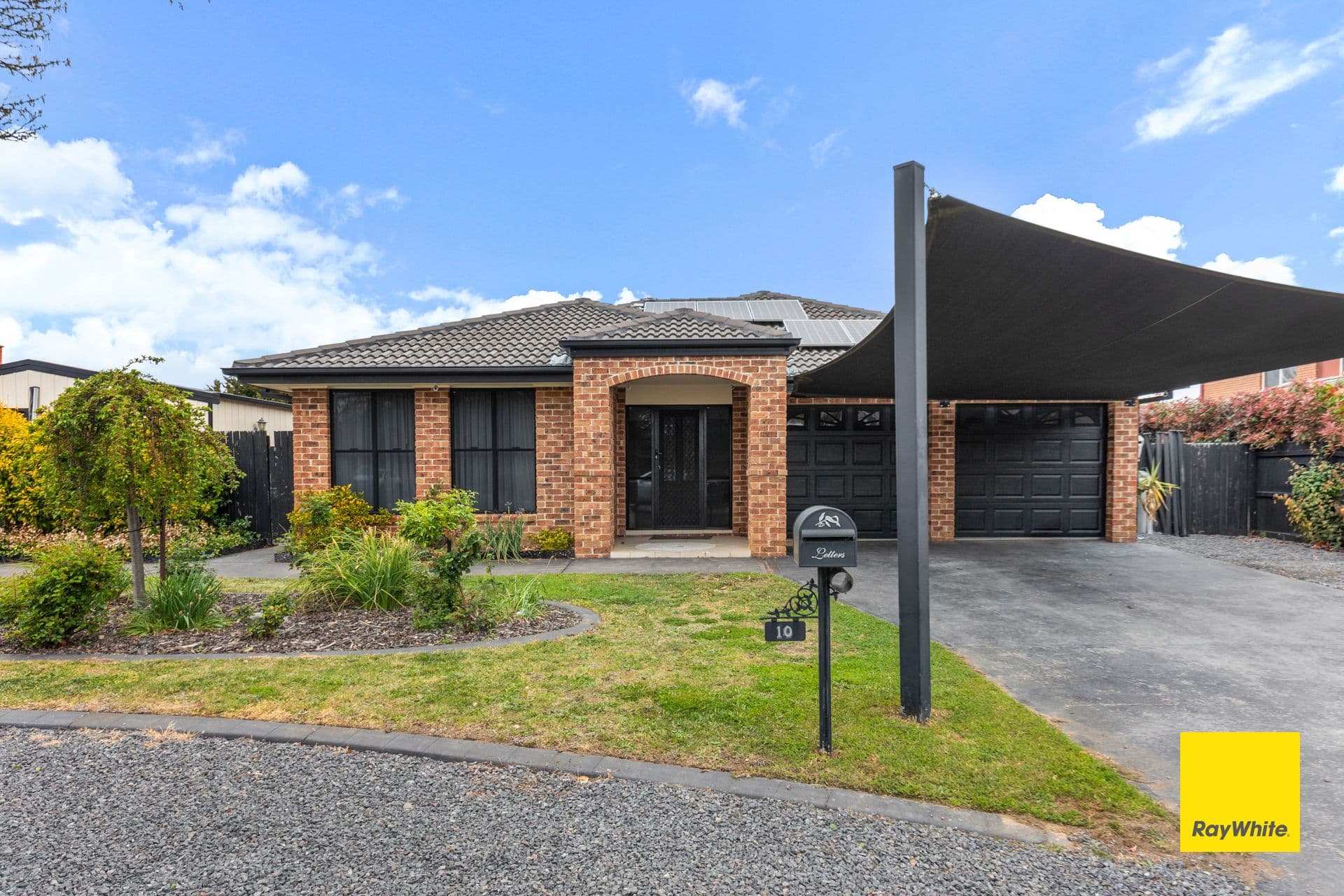 10 Falconer Place, Bungendore NSW 2621, Bungendore - Image 1