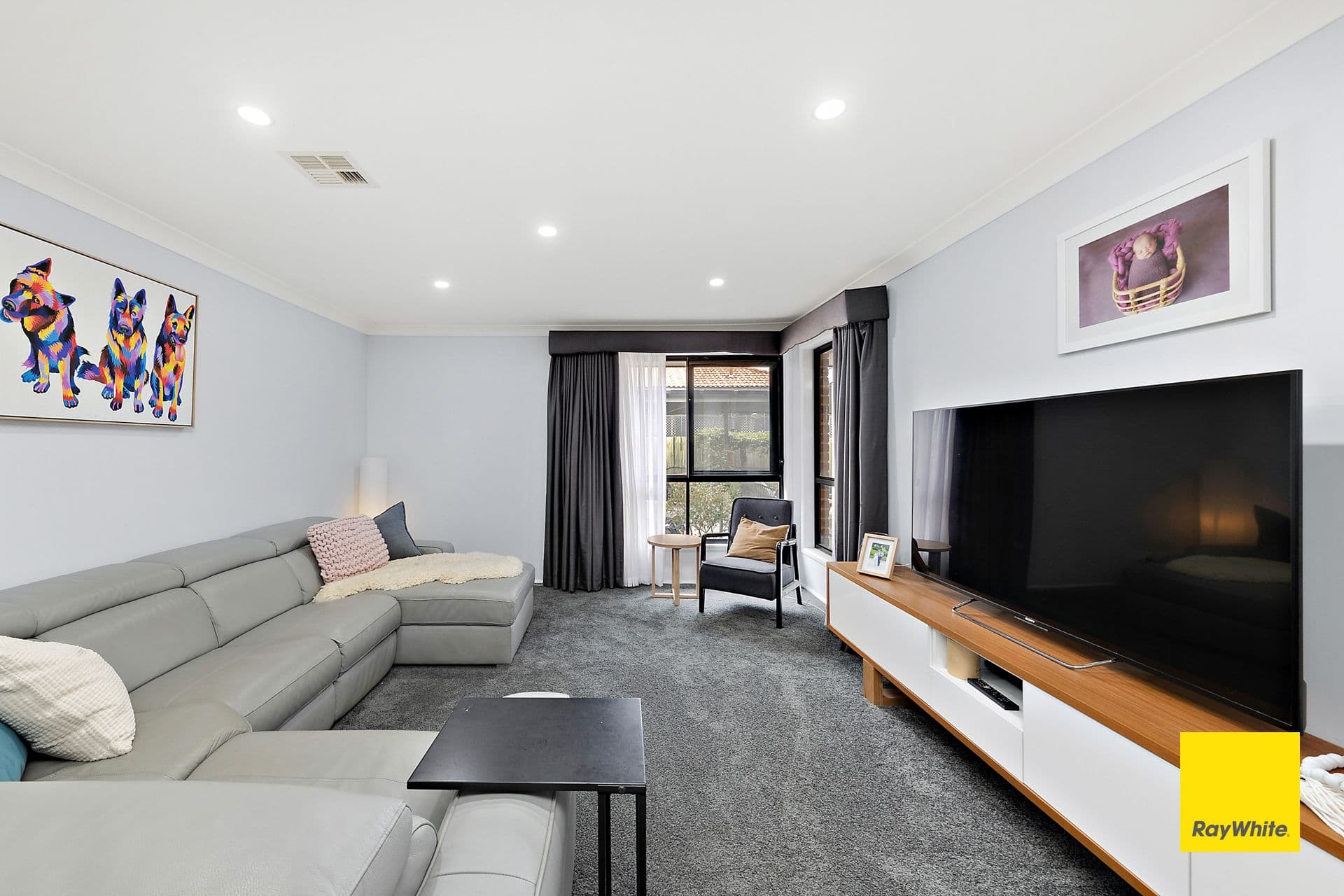10 Falconer Place, Bungendore NSW 2621, Bungendore - Thumbnail 3