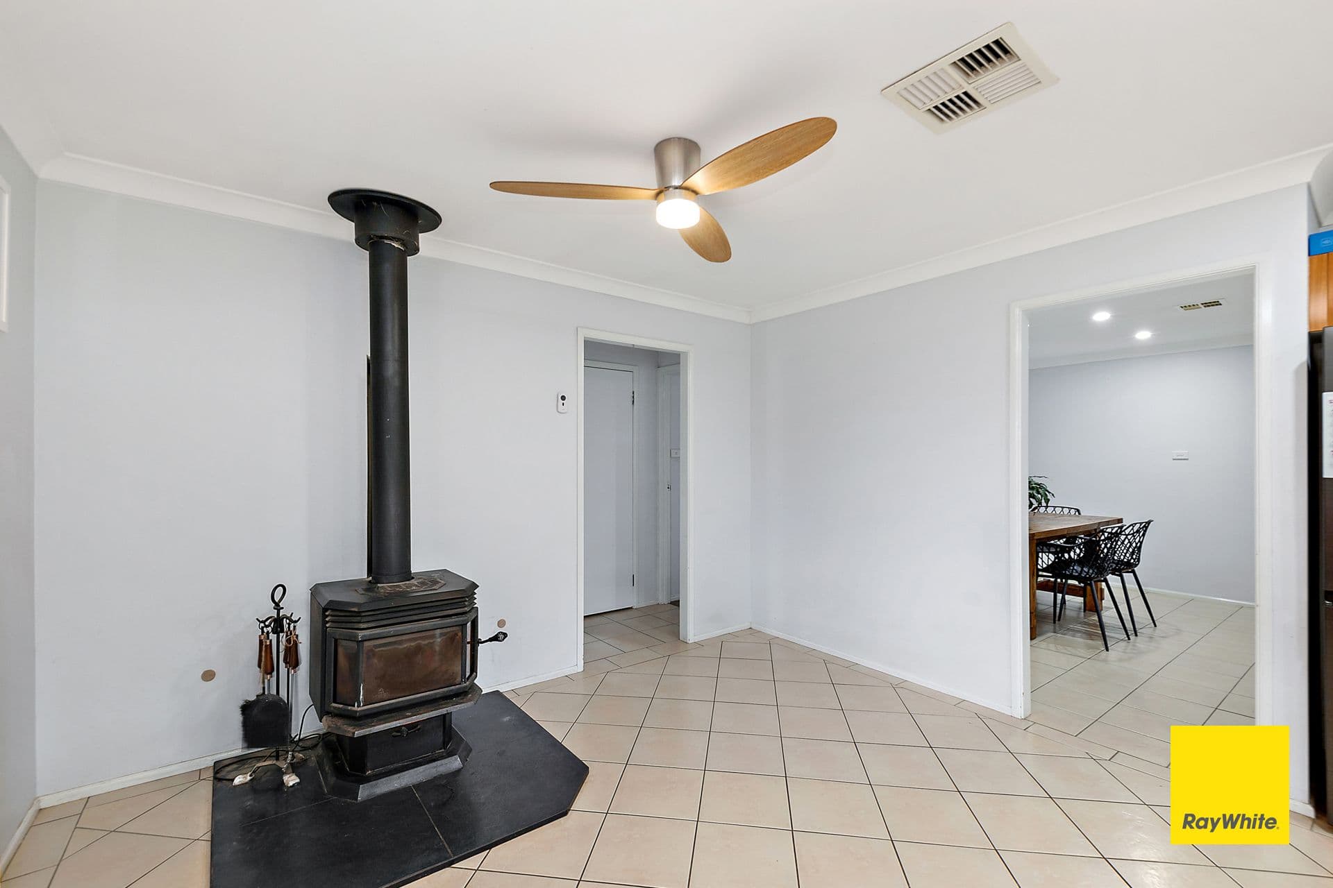 10 Falconer Place, Bungendore NSW 2621, Bungendore - Thumbnail 6