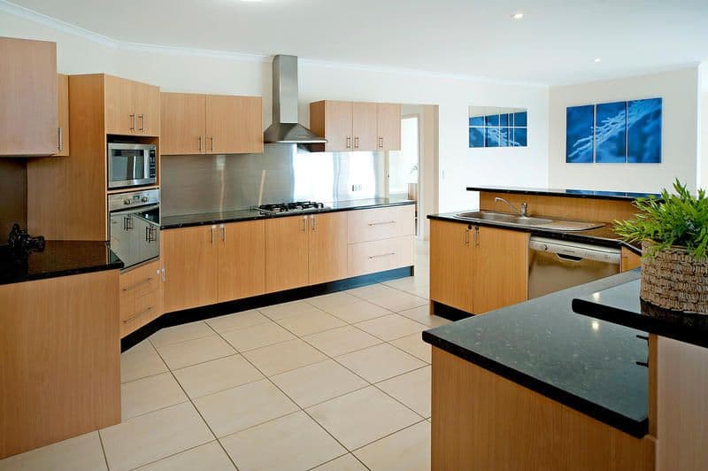 12 Lynbrook Avenue, ORMEAU QLD 4208, Ormeau - Thumbnail 3