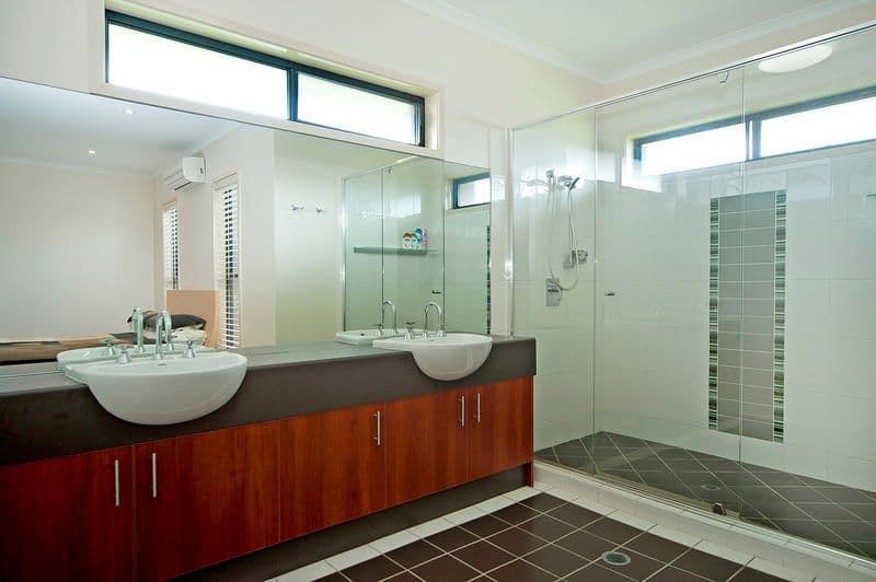 12 Lynbrook Avenue, ORMEAU QLD 4208, Ormeau - Thumbnail 7