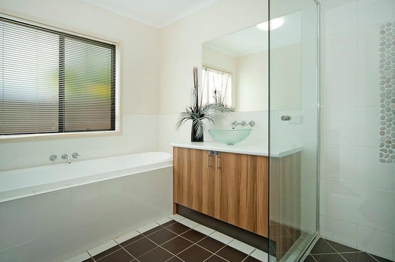 12 Lynbrook Avenue, ORMEAU QLD 4208, Ormeau - Thumbnail 8