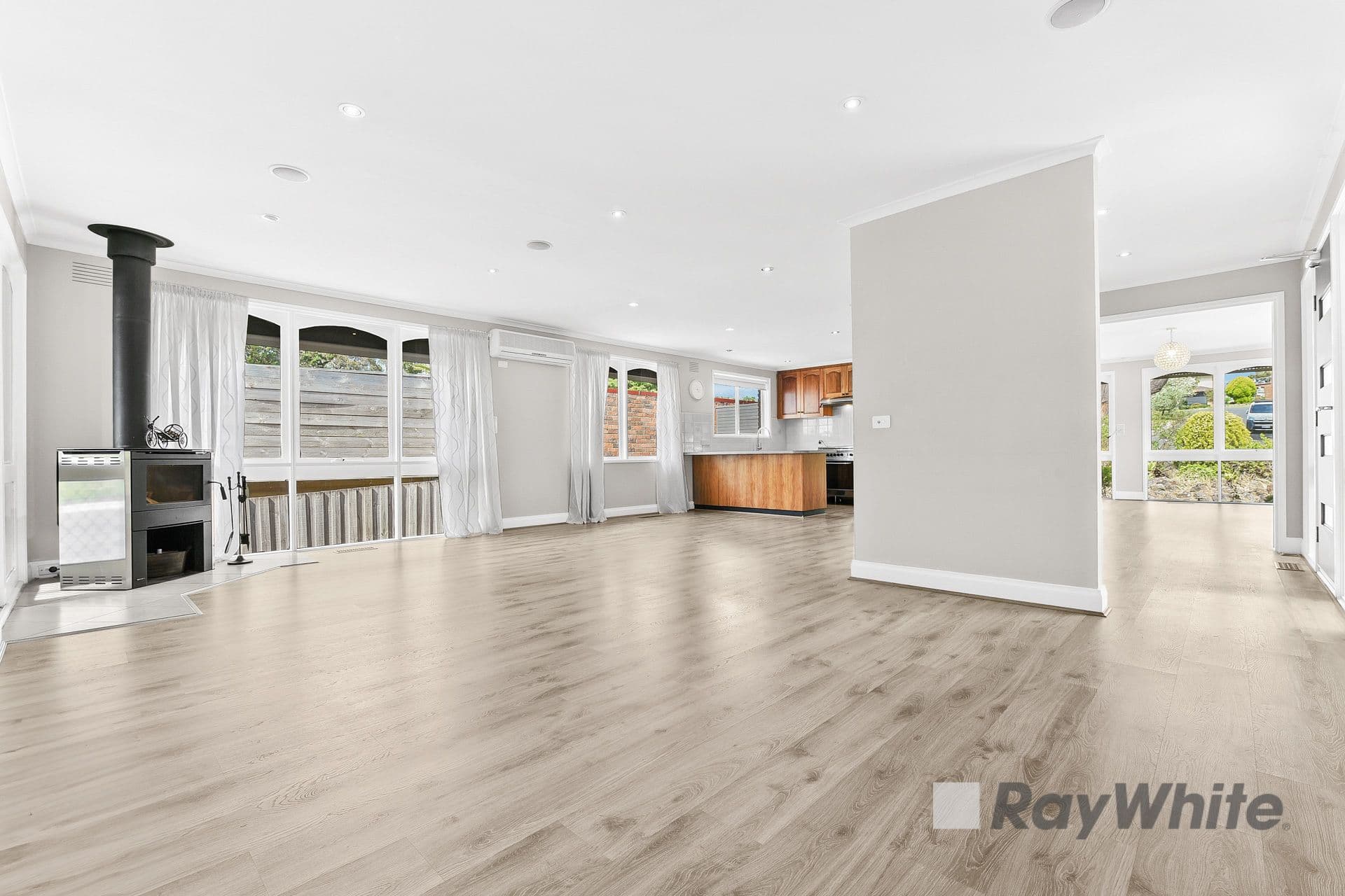 4 Cristata Avenue, Endeavour Hills VIC 3802, Endeavour Hills - Thumbnail 5