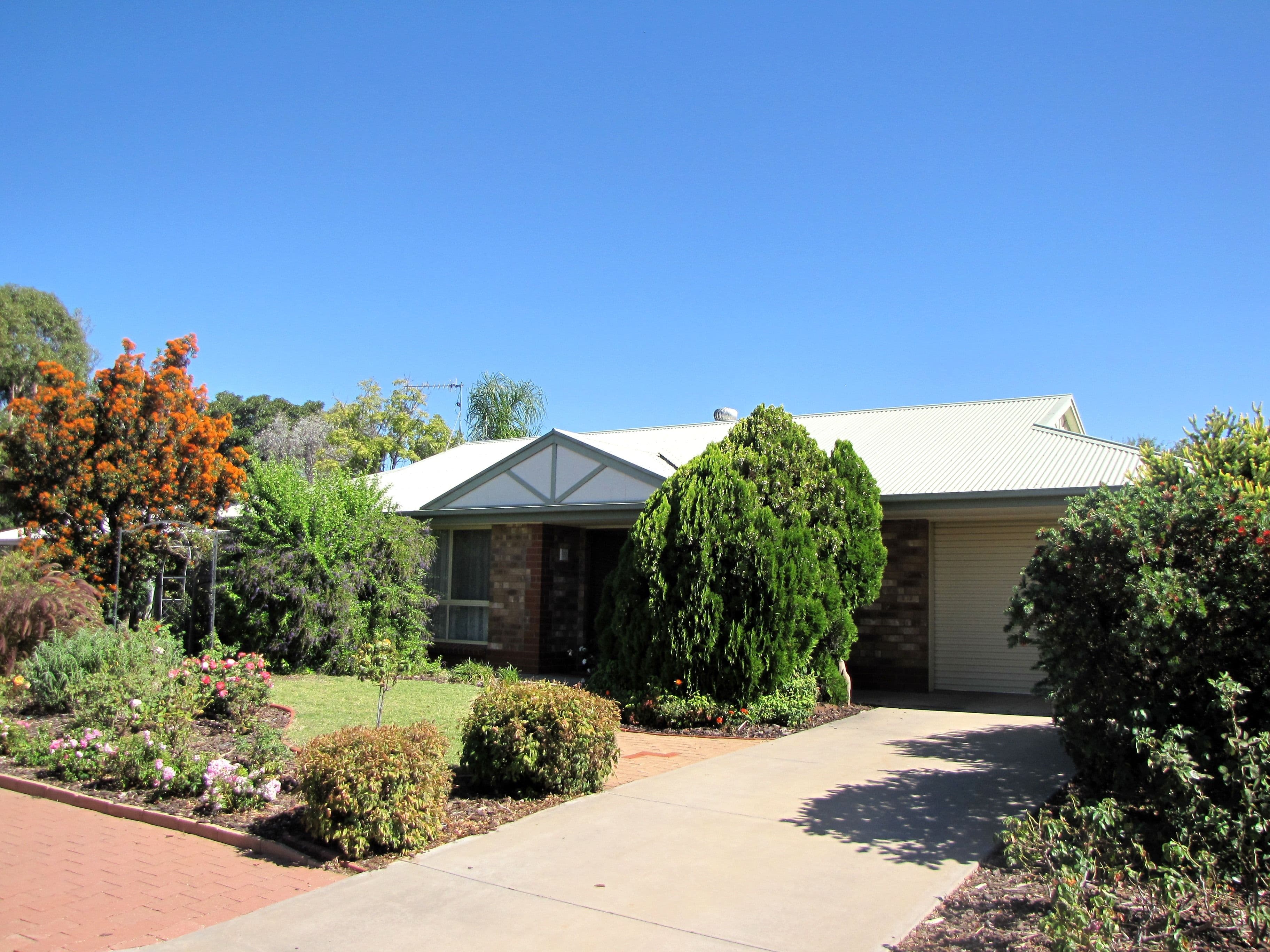 2 Waratah Court, Renmark SA 5341, Renmark - Image 1