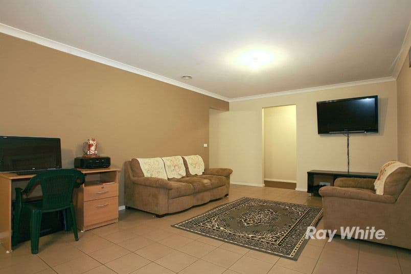 31 Broad Oak Drive, CRANBOURNE EAST VIC 3977, Cranbourne East - Thumbnail 7