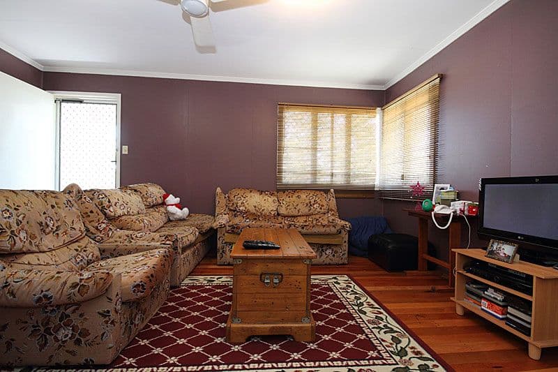 16 Julieanne Street, GAILES QLD 4300, Gailes - Thumbnail 7