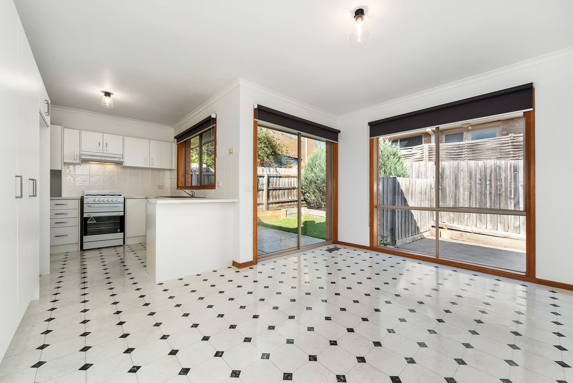 124A Mcmahons Road, Frankston, Frankston - Thumbnail 5