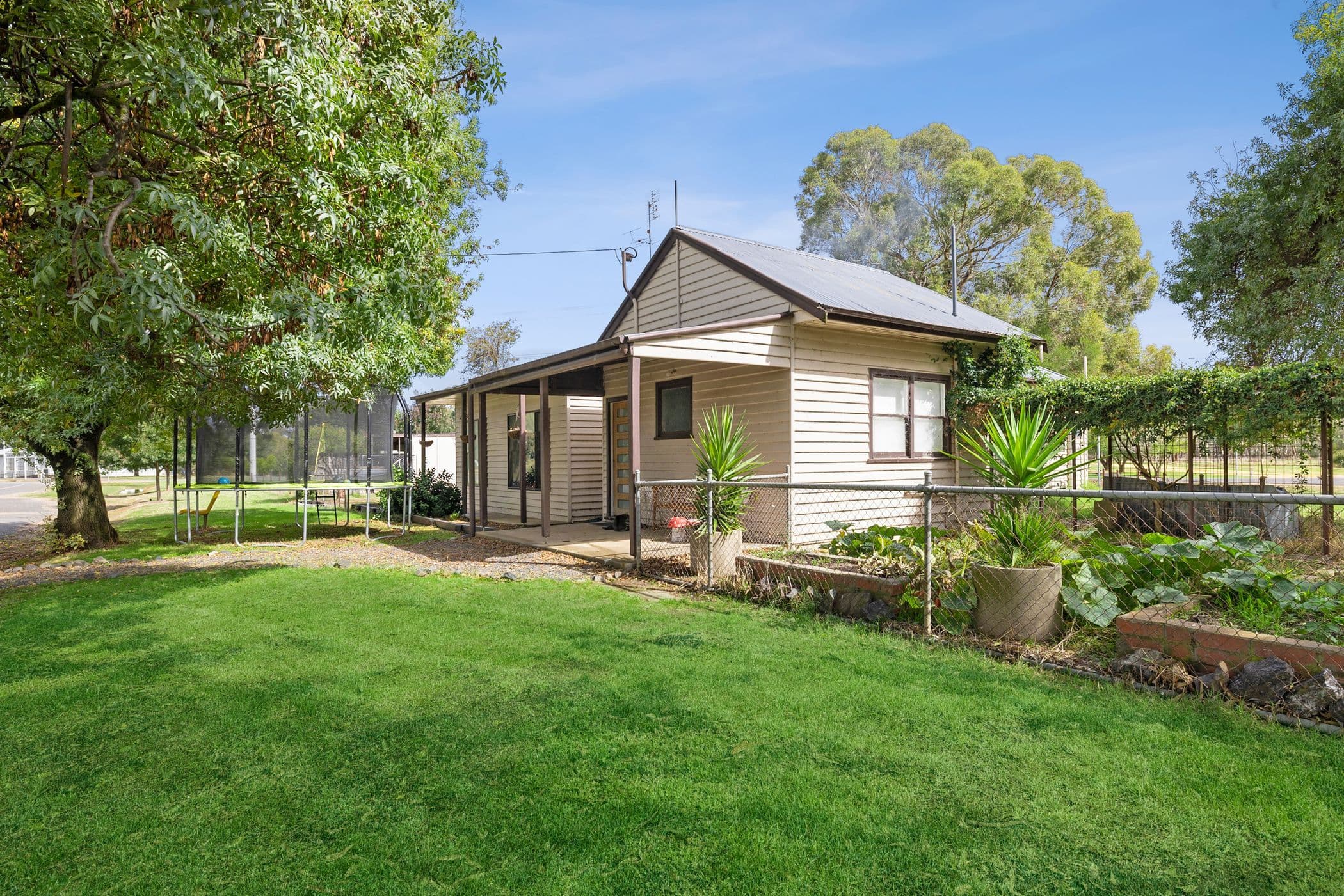 7-9 Edwards Street, Glenorchy VIC 3385, Glenorchy - Image 1