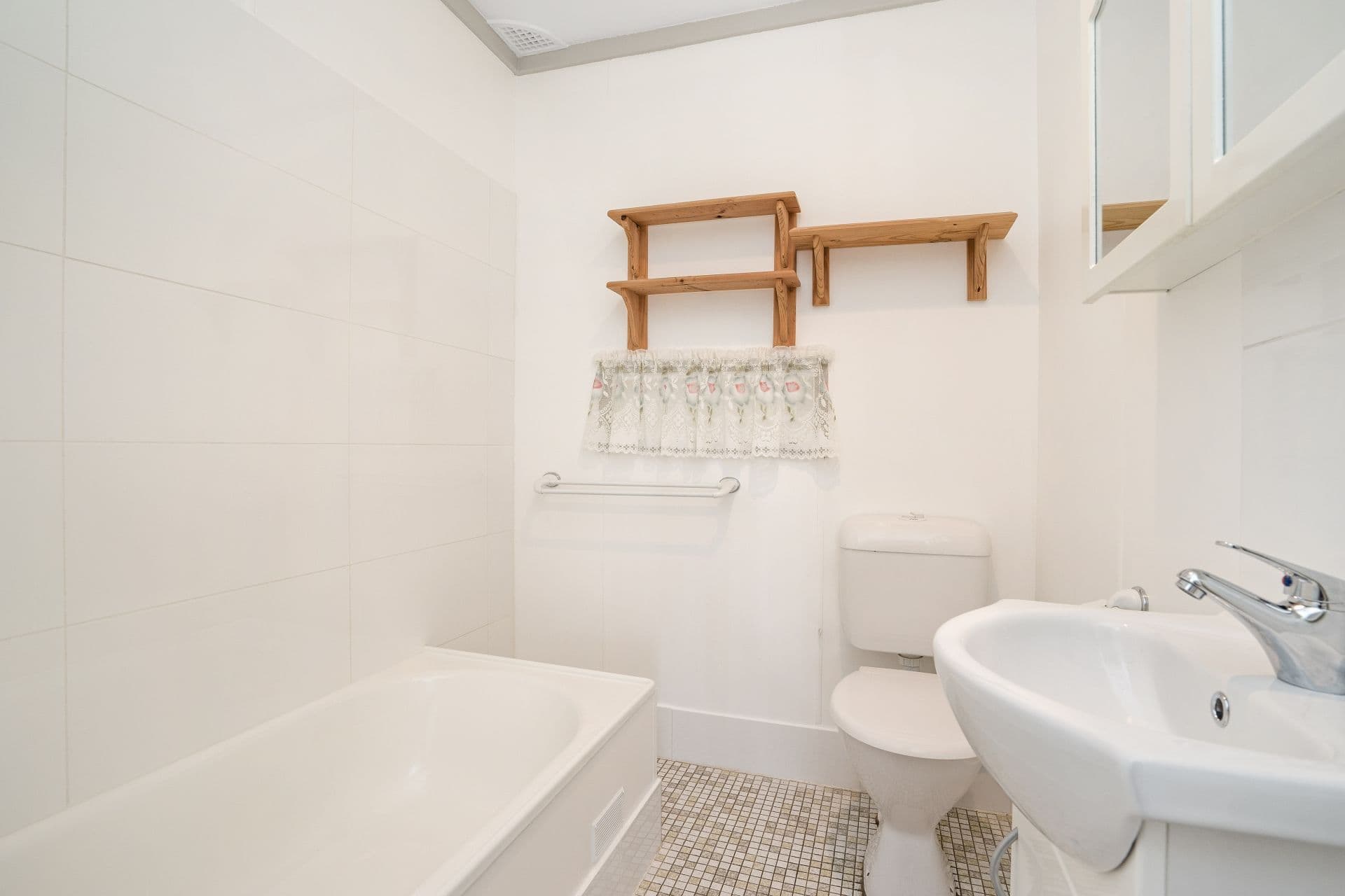 13 Howarth Street, Rutherford - Thumbnail 4