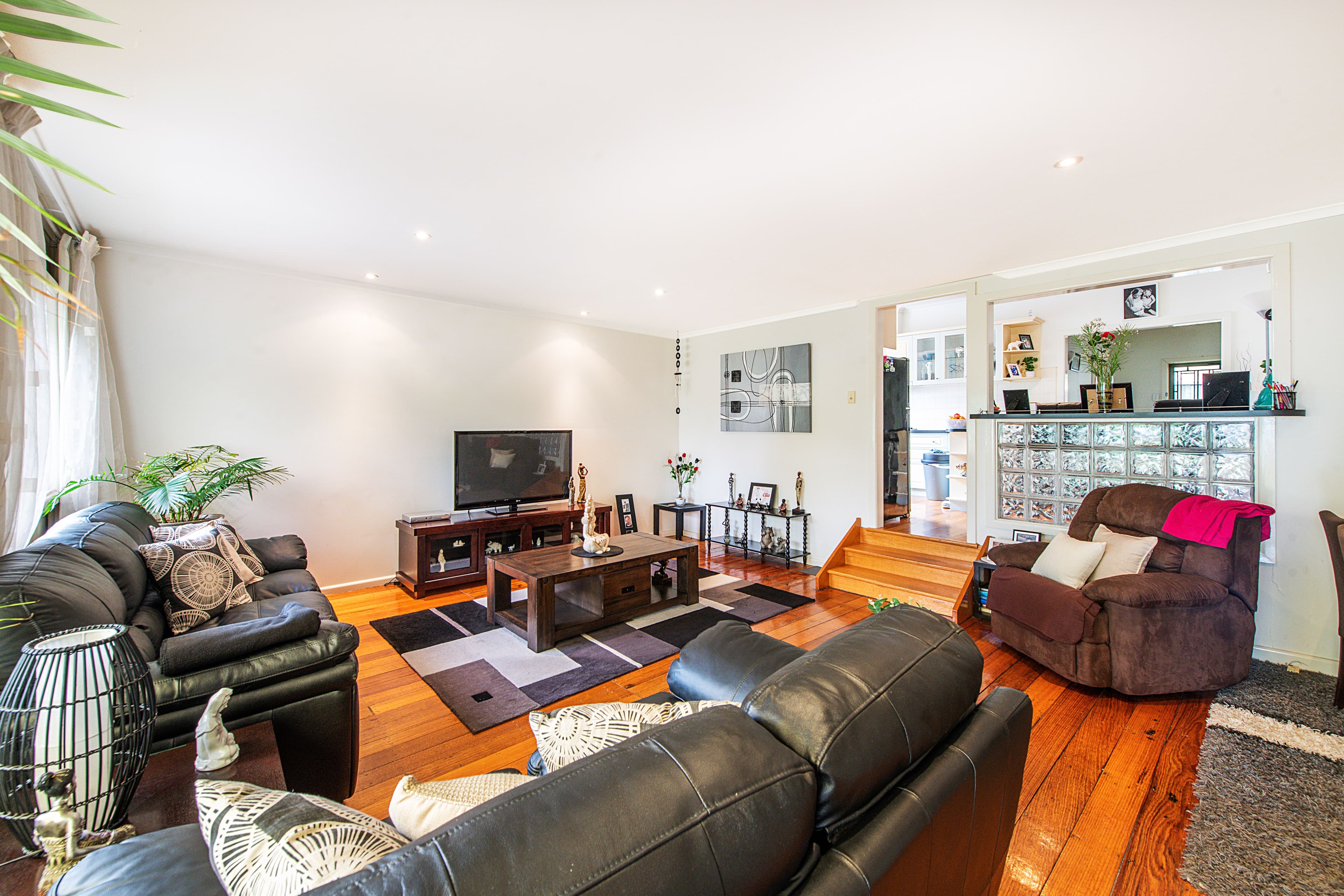 69 Forest Road, Ferntree Gully VIC 3156, Ferntree Gully - Thumbnail 4