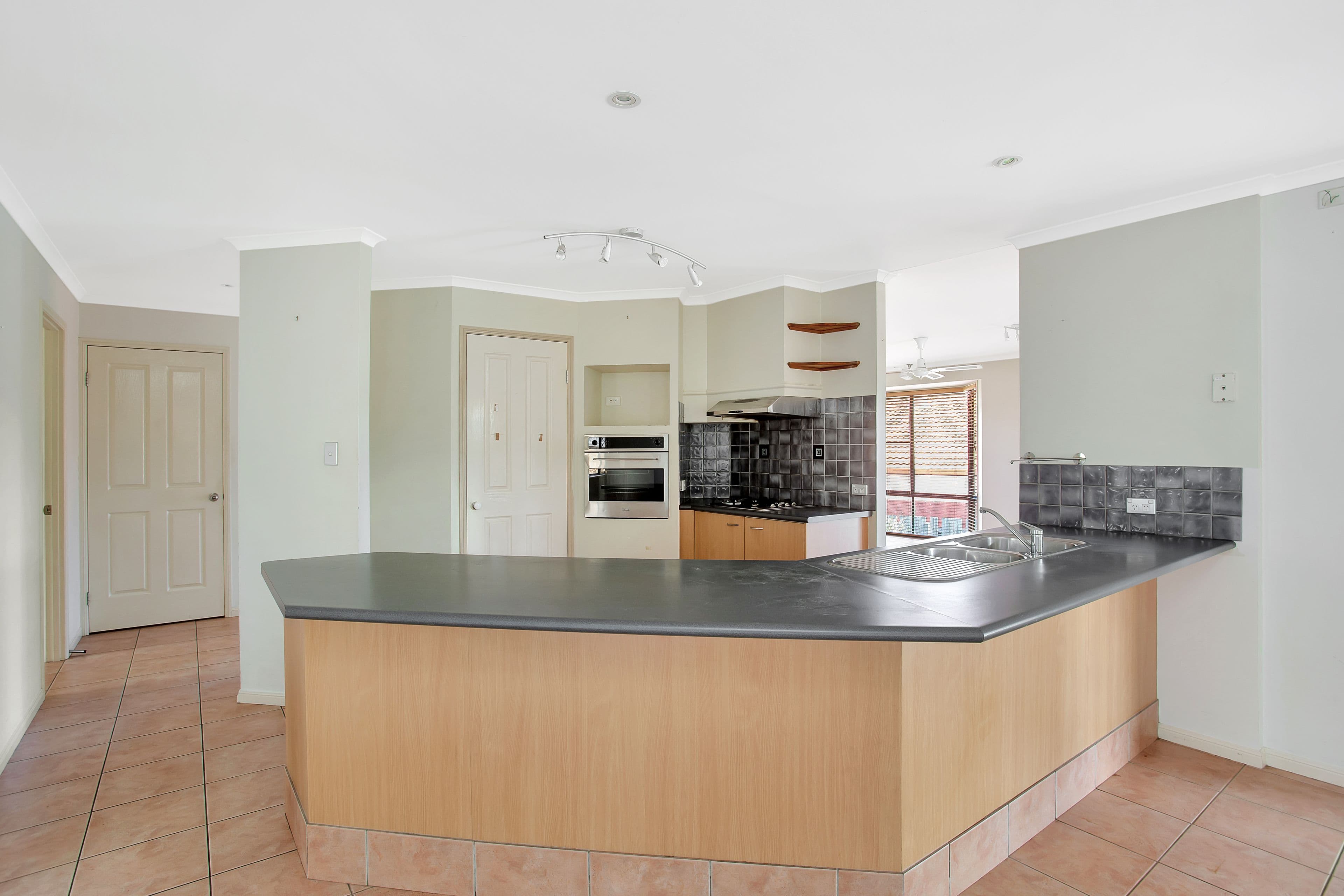 12 Breakwater Road, Robina QLD 4226, Robina - Thumbnail 4