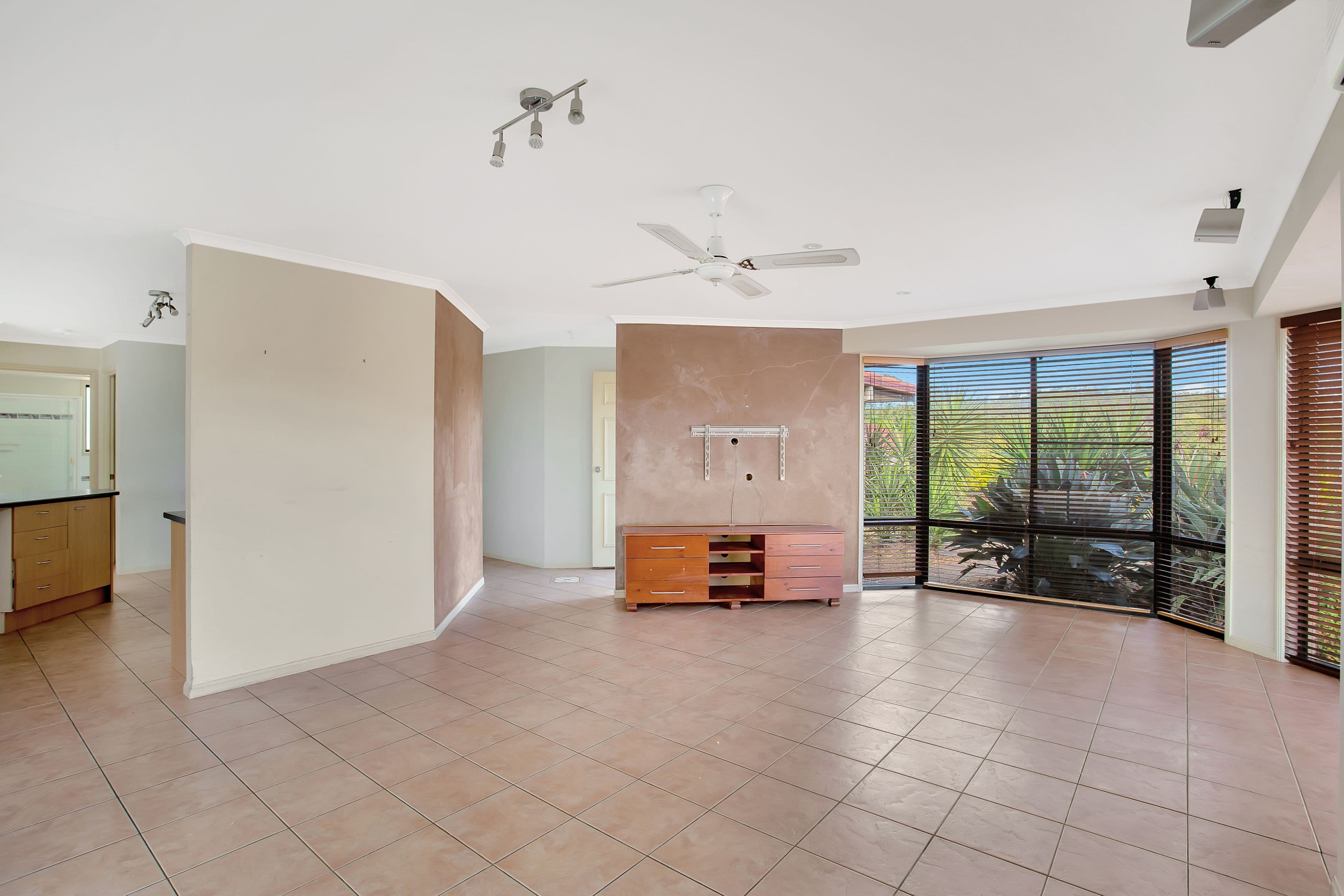 12 Breakwater Road, Robina QLD 4226, Robina - Thumbnail 5