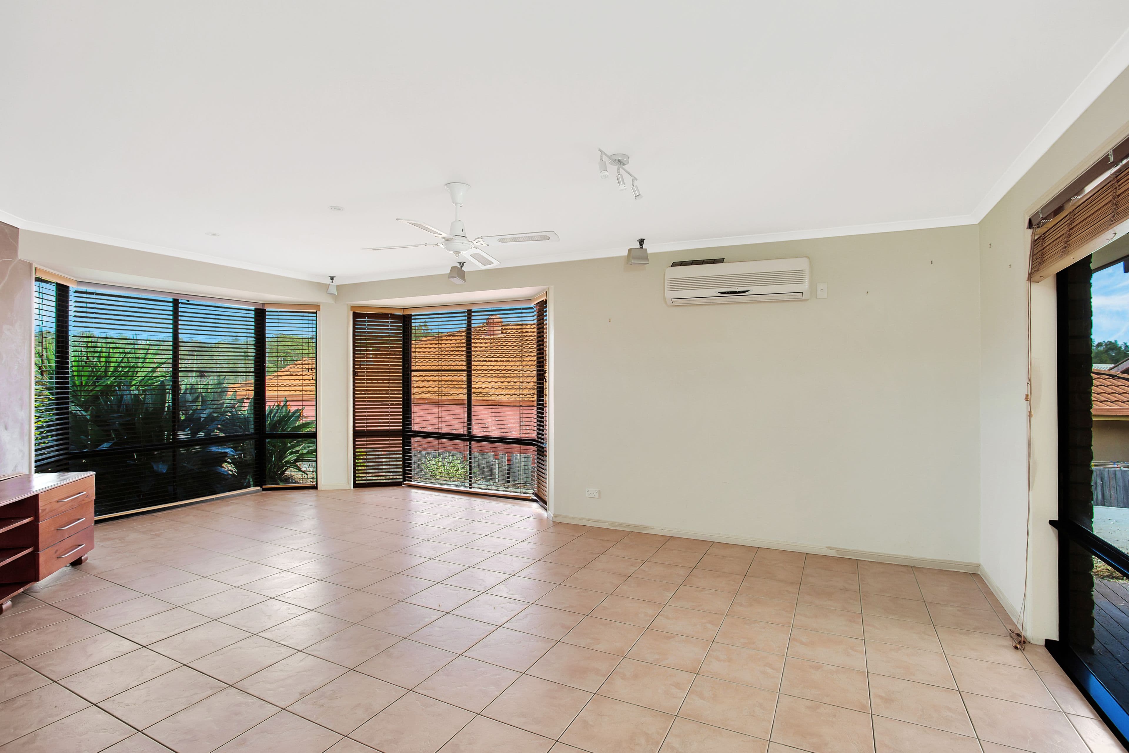 12 Breakwater Road, Robina QLD 4226, Robina - Thumbnail 8