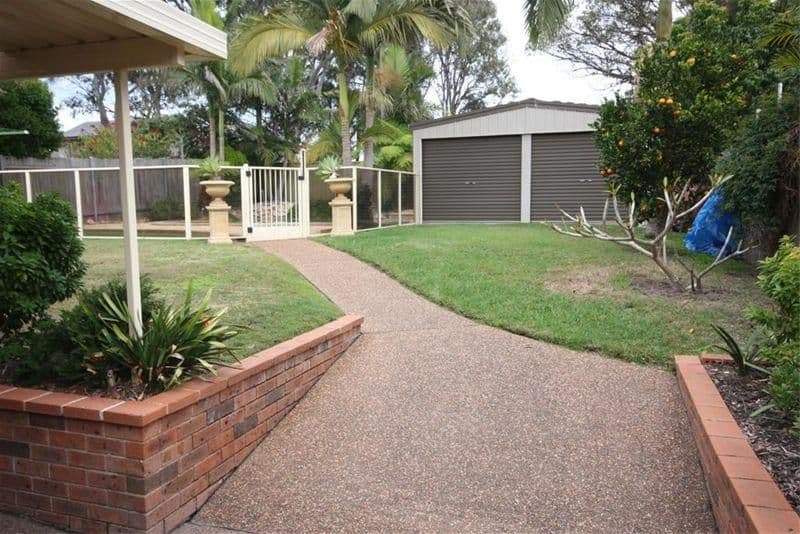 12 Dandaraga Road, BRIGHTWATERS NSW 2264, Brightwaters - Thumbnail 2