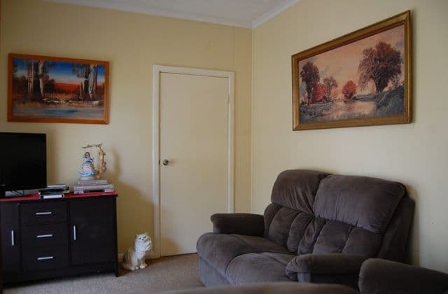 8 Mitchell Terrace, PORT AUGUSTA WEST SA 5700, Port Augusta West - Thumbnail 2