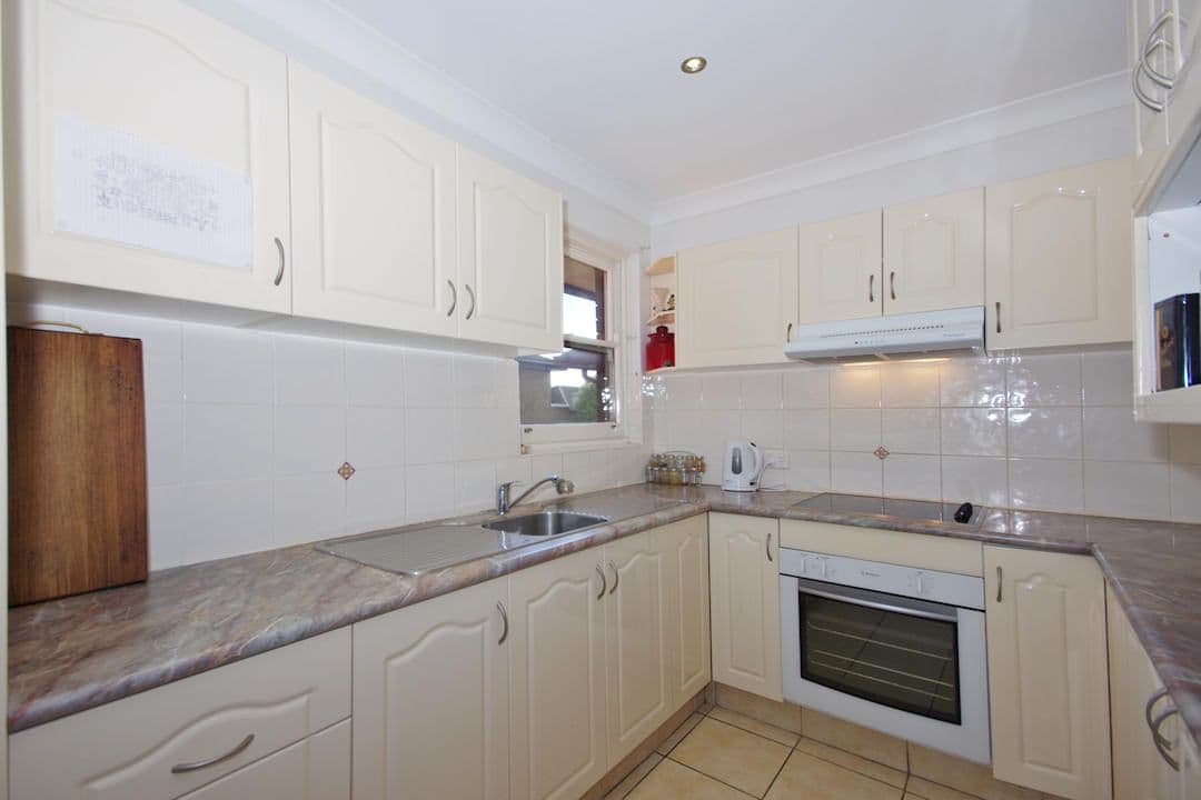 92 The Broadway, PUNCHBOWL NSW 2196, Punchbowl - Thumbnail 2