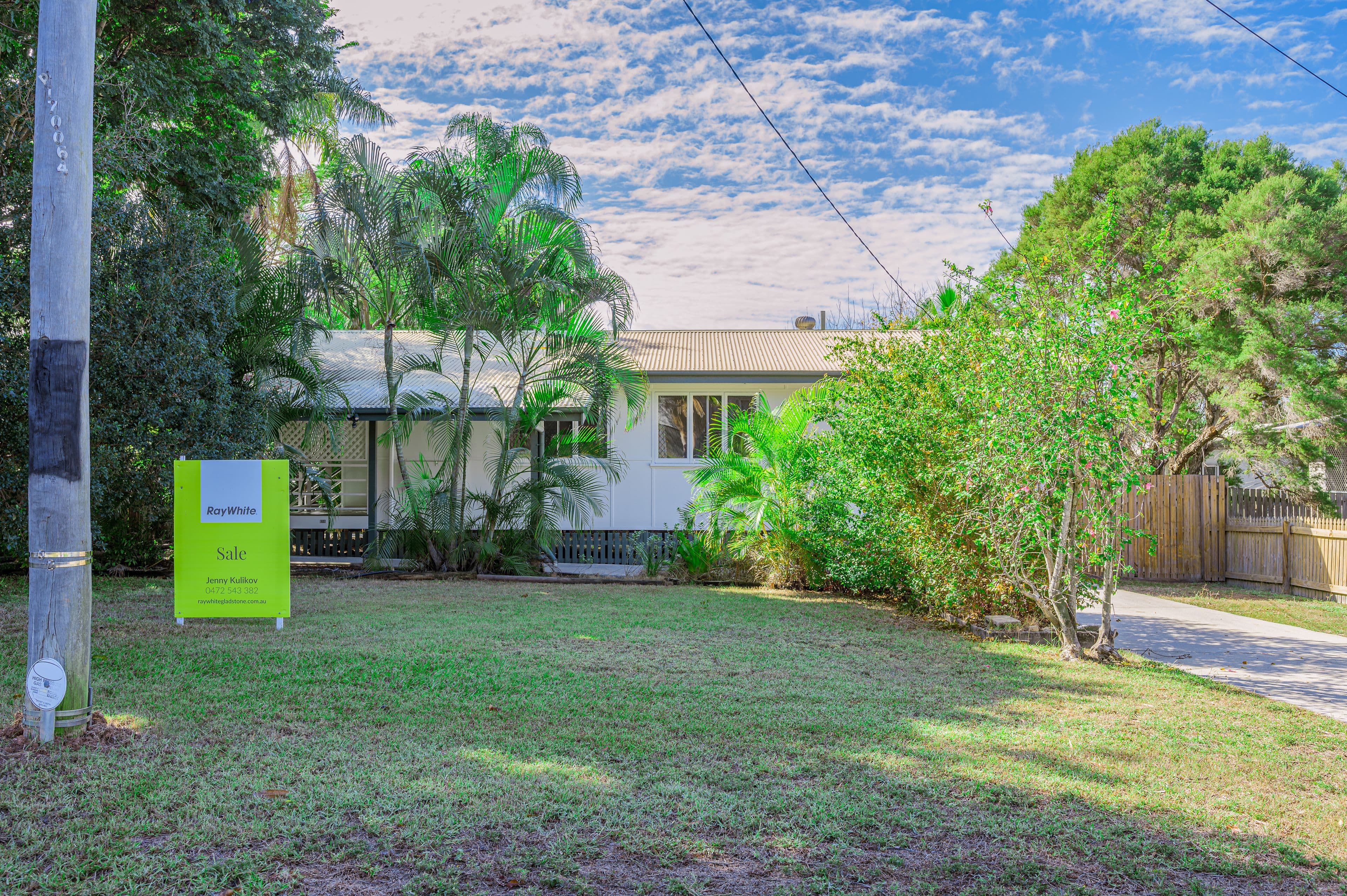 98 Barney Street, Barney Point QLD 4680, Barney Point - Thumbnail 2