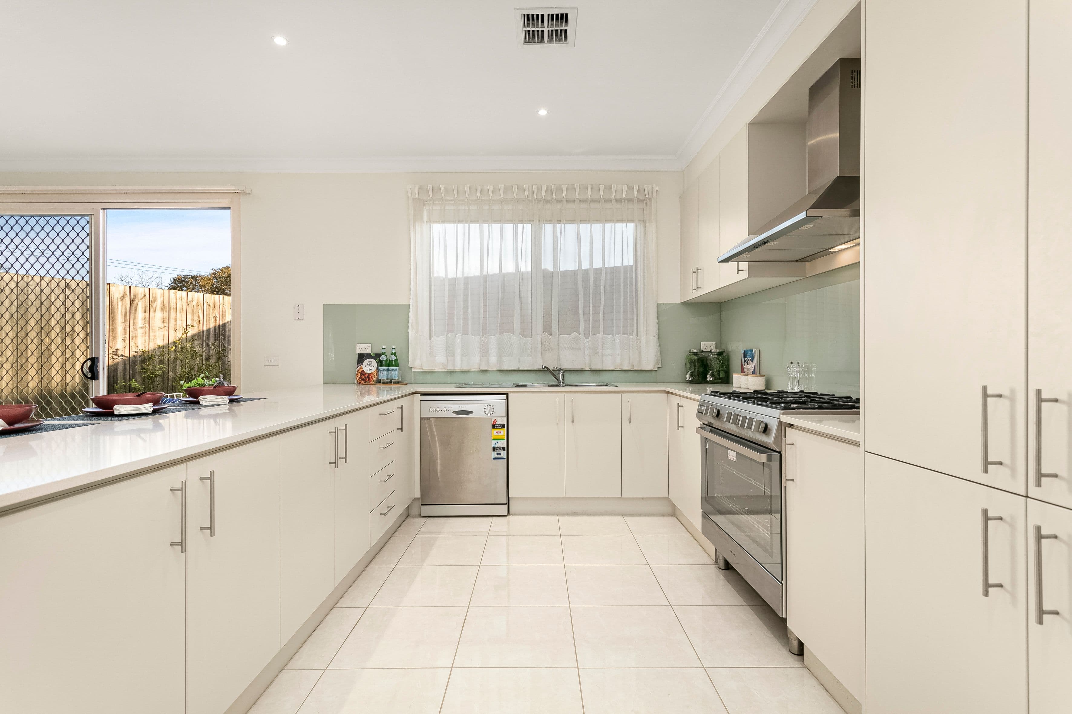 1A Myers Court, Doncaster VIC 3108, Doncaster - Thumbnail 5