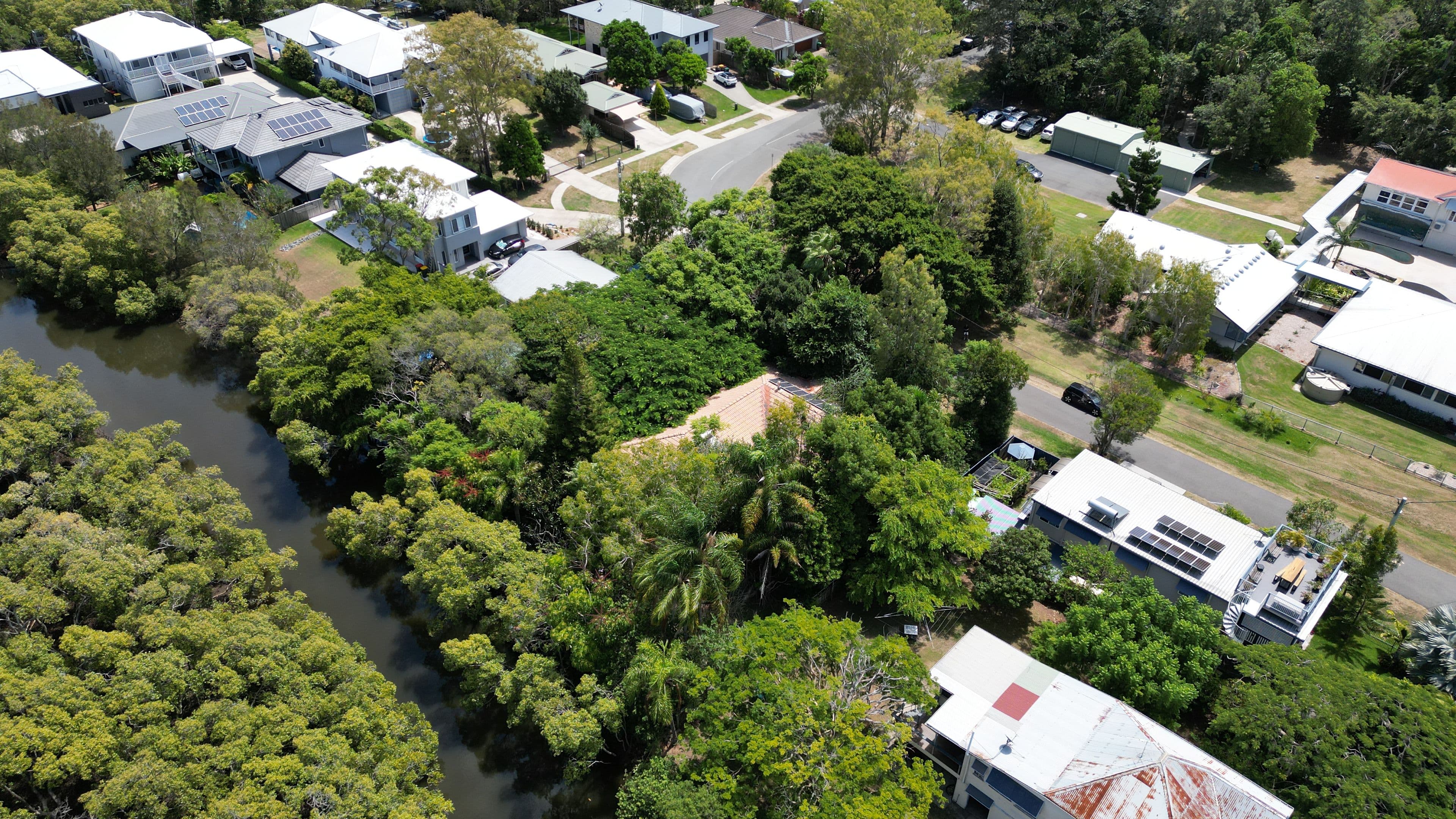 65 Chaseley Street, Nudgee Beach QLD 4014, Nudgee Beach - Thumbnail 4