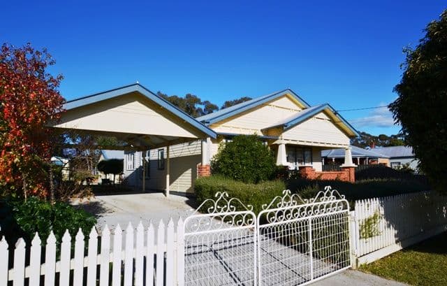 12 Grattan Street, SEYMOUR VIC 3660, Seymour - Image 1