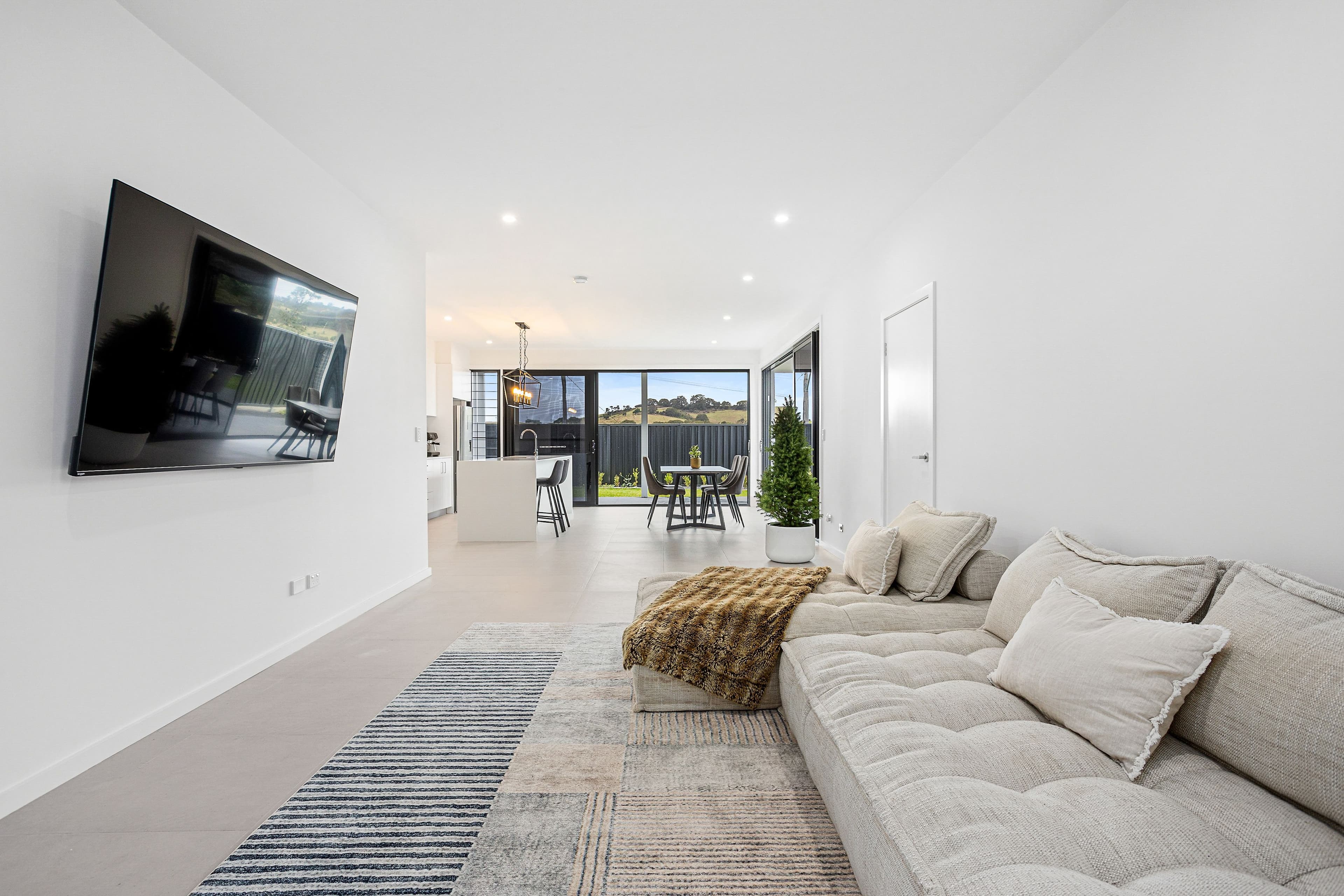 12 Cockatiel Court, Blackbutt NSW 2529, Blackbutt - Thumbnail 2