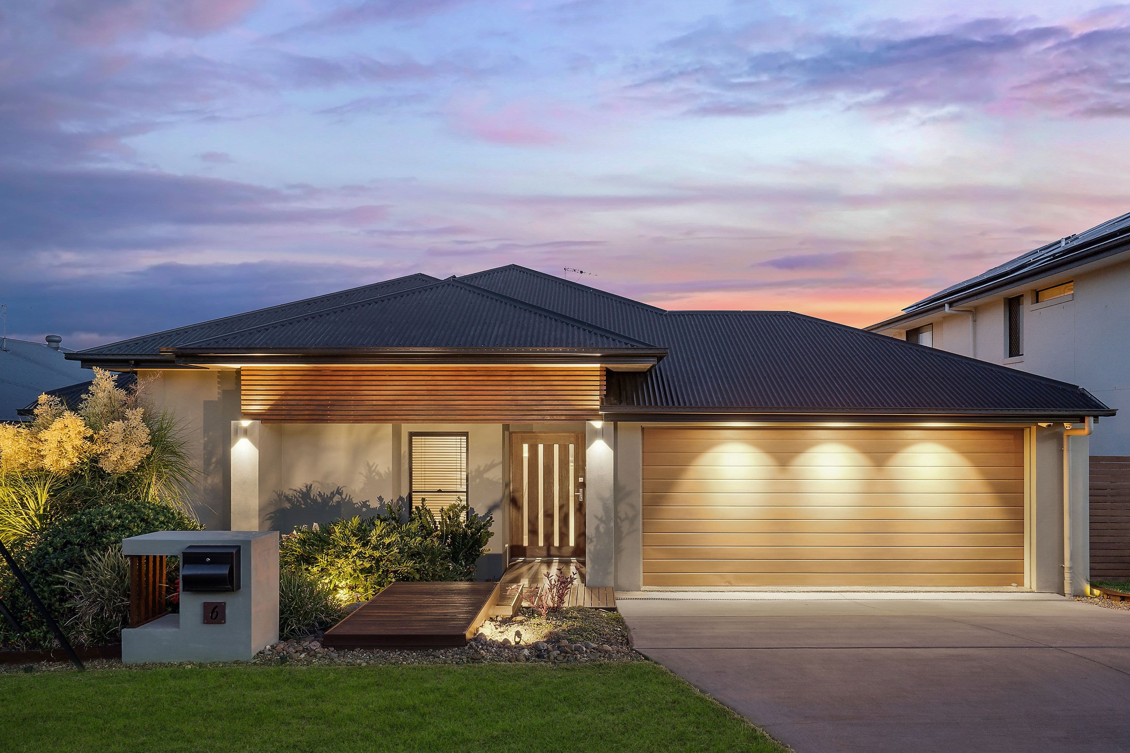 6 Panorama Place, Upper Kedron QLD 4055, Upper Kedron - Thumbnail 2