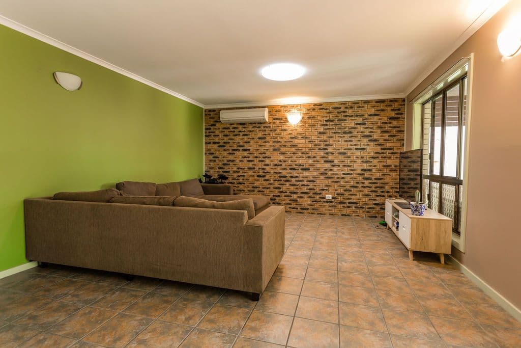 3 Willans Street, Emerald QLD 4720, Emerald - Thumbnail 5