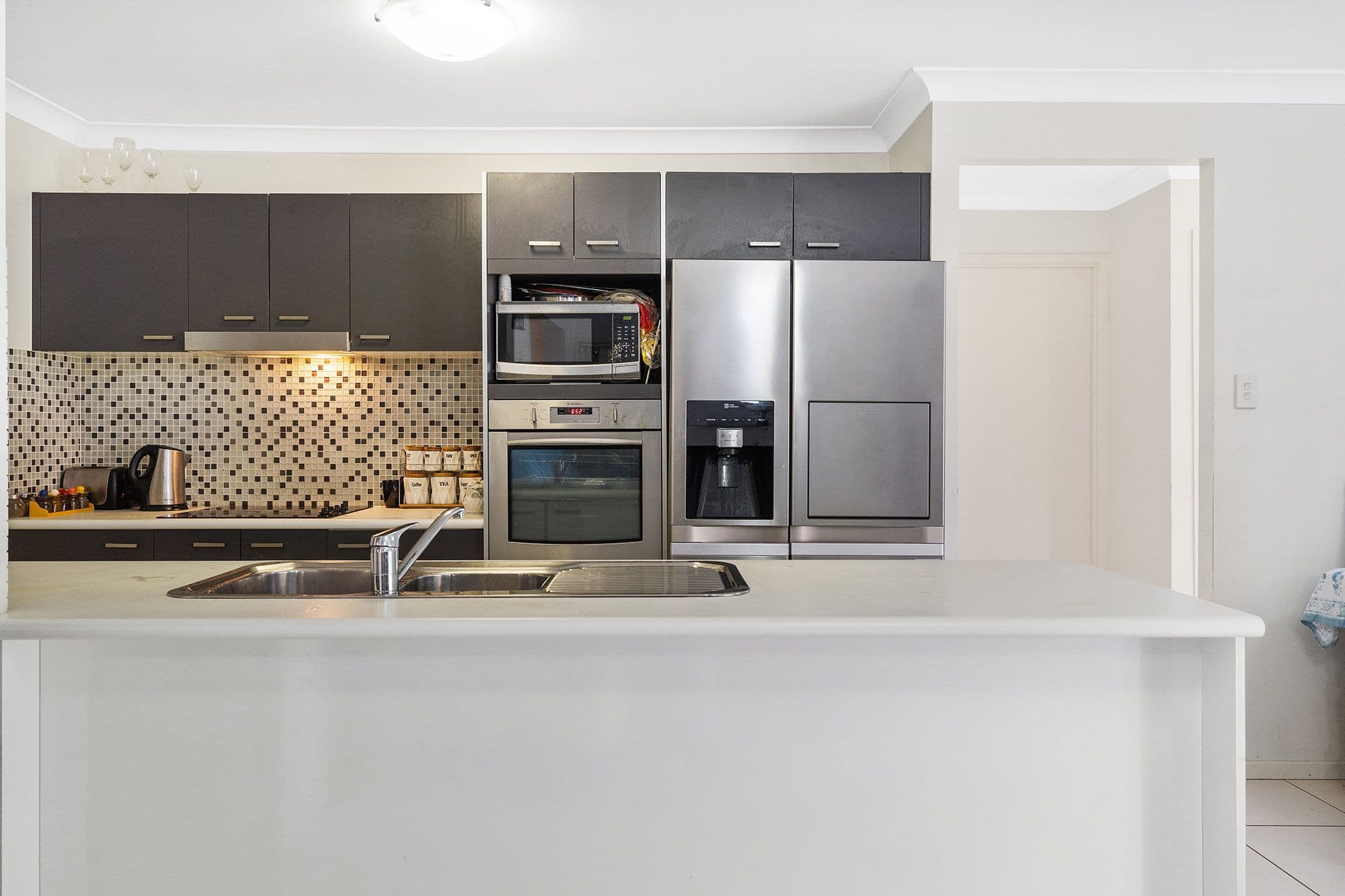 18 Macintyre Street, Marsden QLD 4132, Marsden - Thumbnail 3