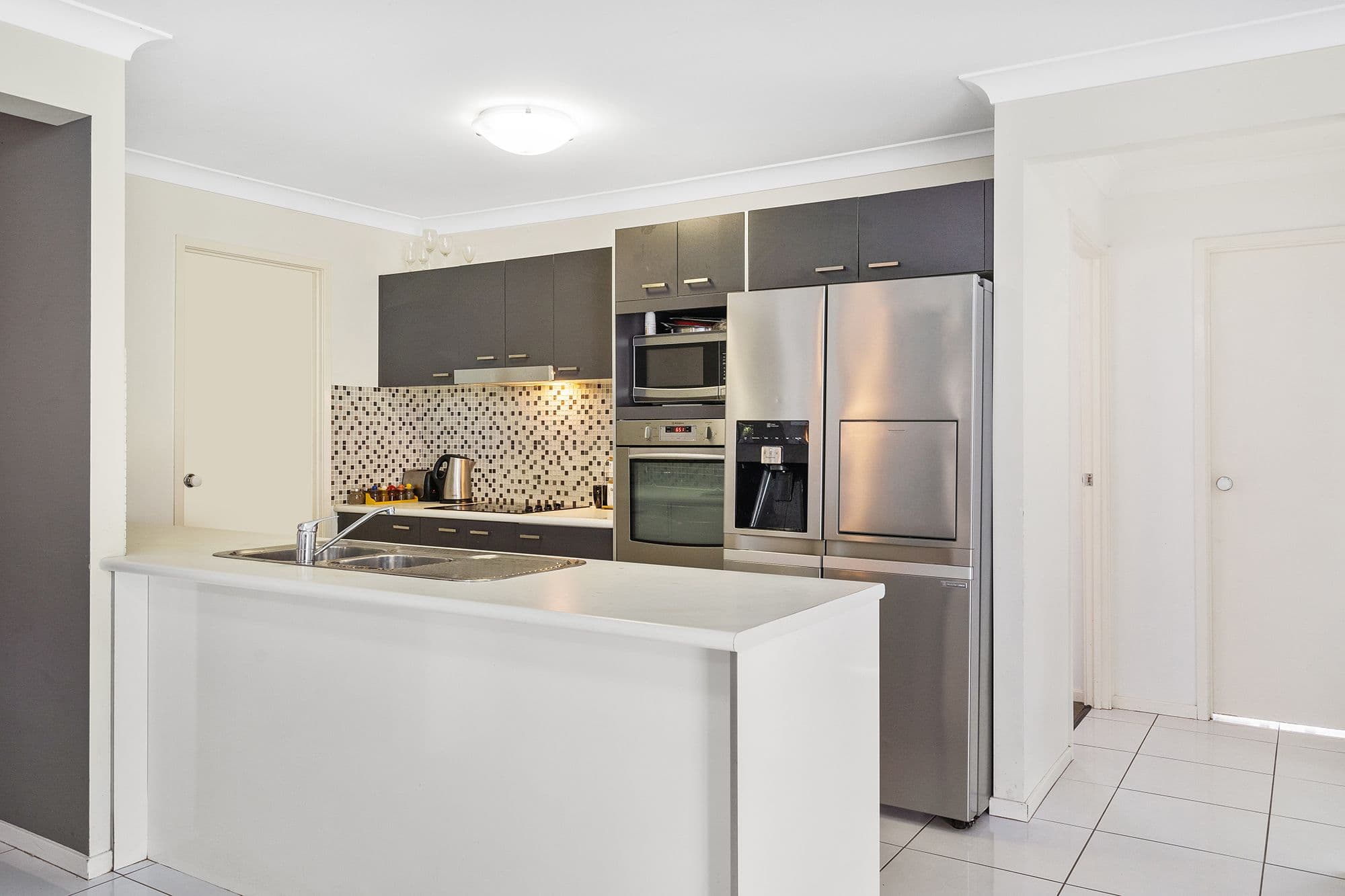 18 Macintyre Street, Marsden QLD 4132, Marsden - Thumbnail 4