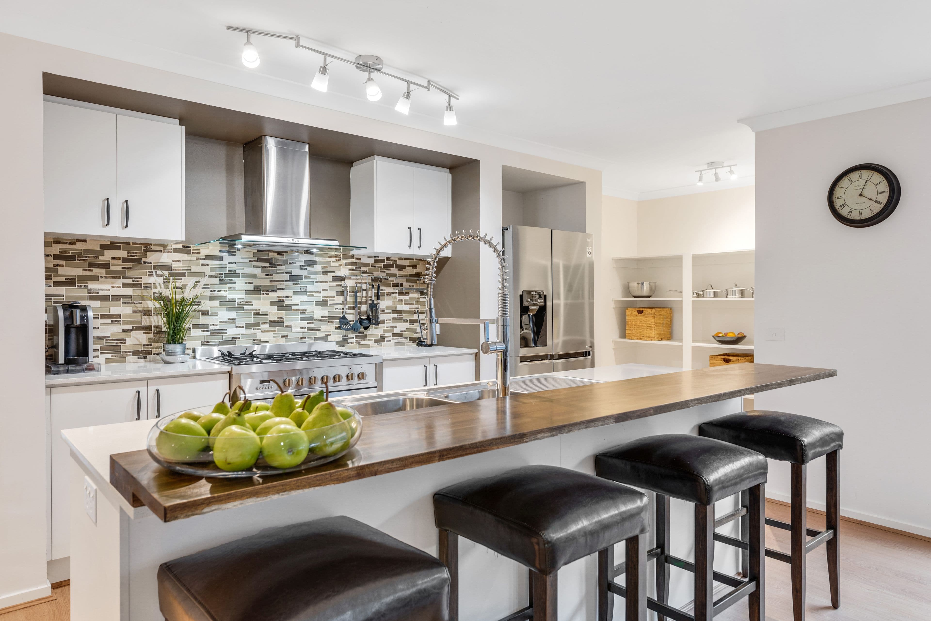 13 Woorawa Drive, Doreen VIC 3754, Doreen - Thumbnail 2