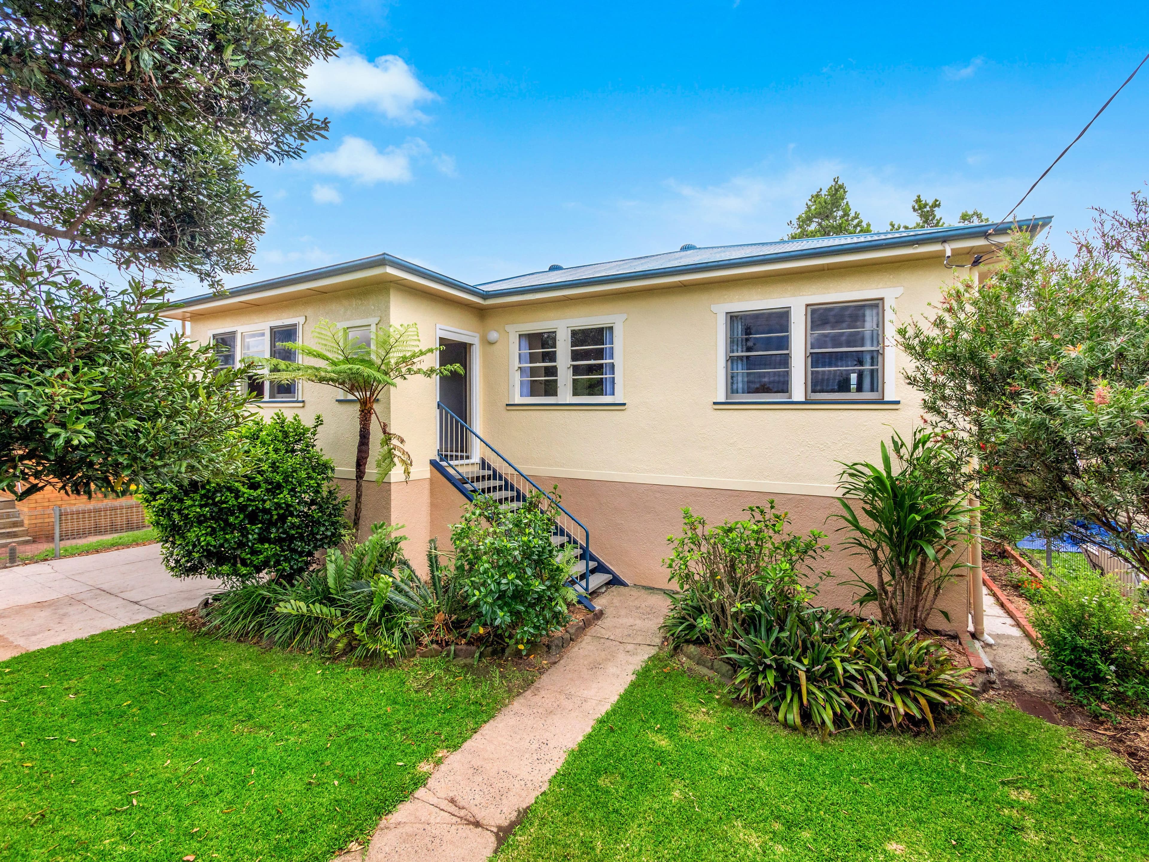 90 Dalley Street, East Lismore NSW 2480, East Lismore - Image 1