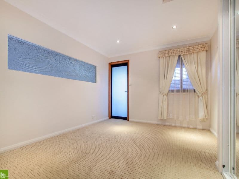 5 Baker Cresent, FIGTREE NSW 2525, Figtree - Thumbnail 4