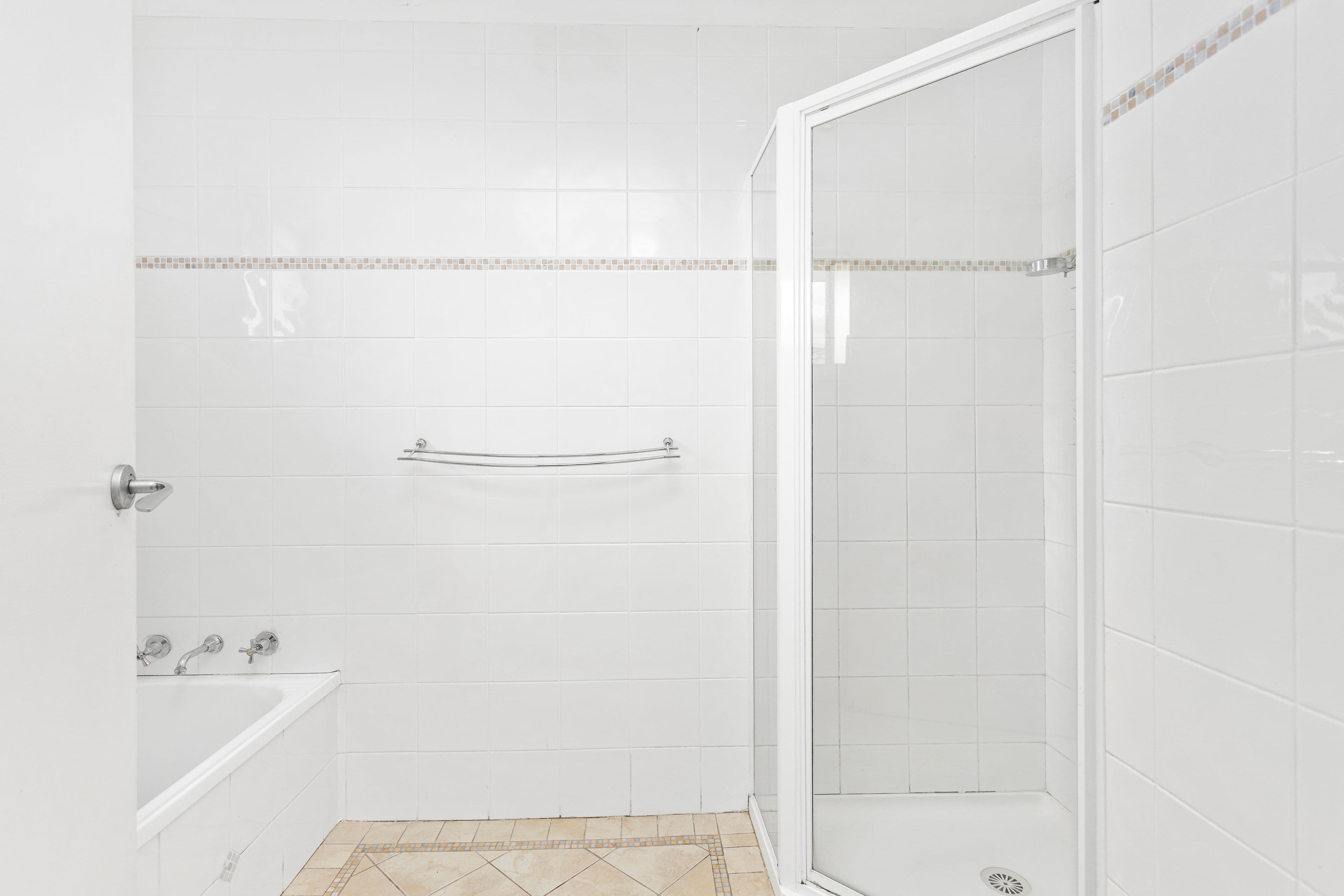 28 Shipton Crescent, Mount Warrigal NSW 2528, Mount Warrigal - Thumbnail 4