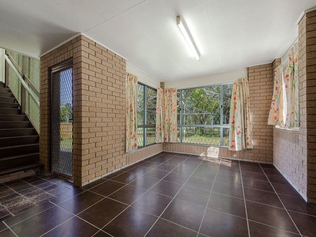 8 Tweedland Crescent, BEENLEIGH QLD 4207, Beenleigh - Thumbnail 7
