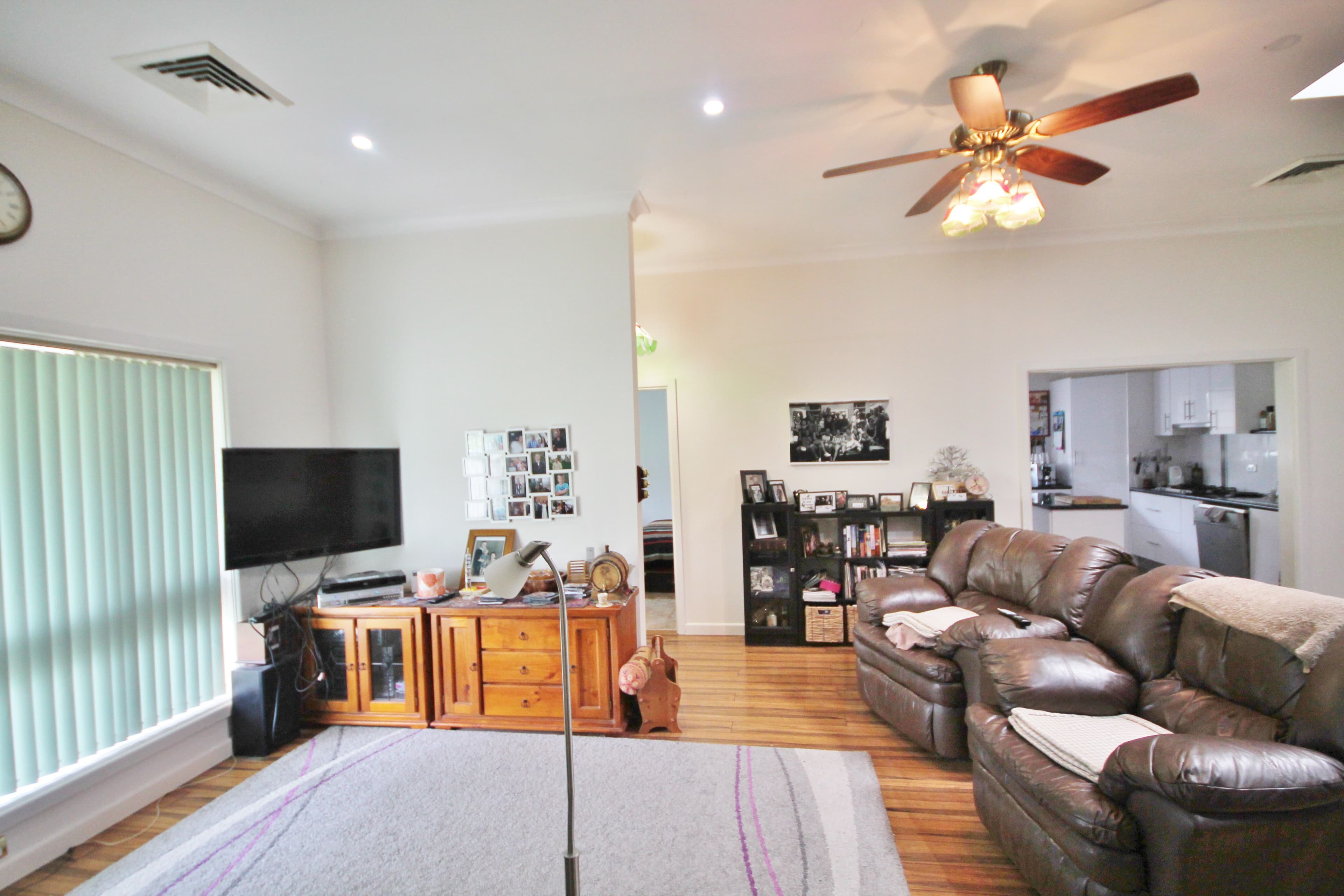 121 William Street, Young - Thumbnail 4