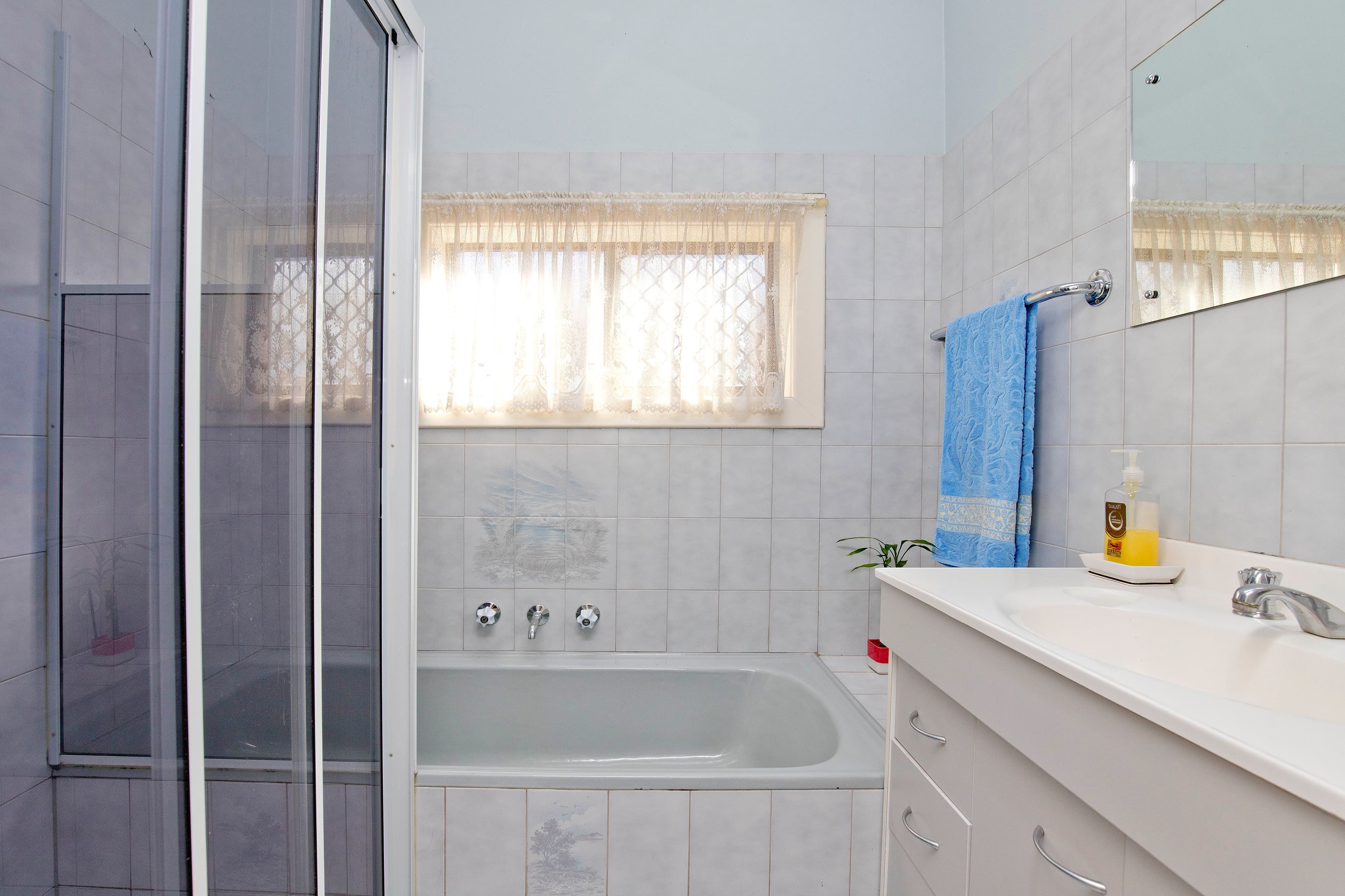 10 Olveston Avenue, Beverley SA 5009, Beverley - Thumbnail 8
