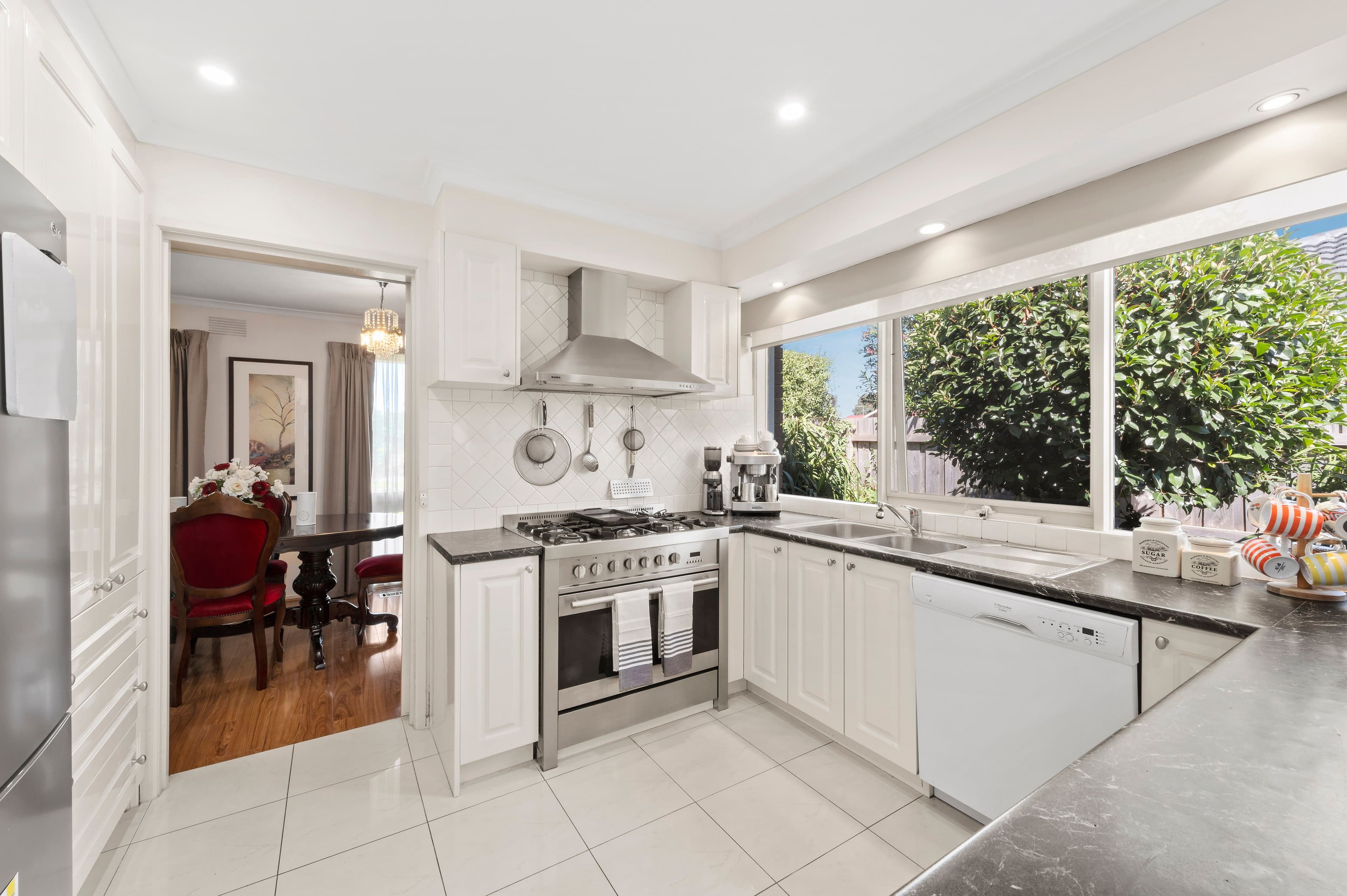 77 Goulburn Drive, Rowville VIC 3178, Rowville - Thumbnail 3
