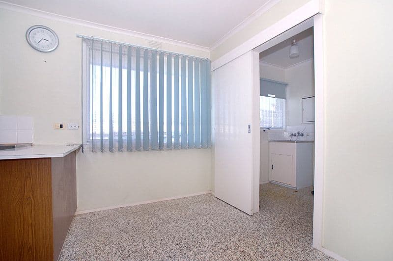 14 Cochrane Avenue, KEYSBOROUGH VIC 3173, Keysborough - Thumbnail 4