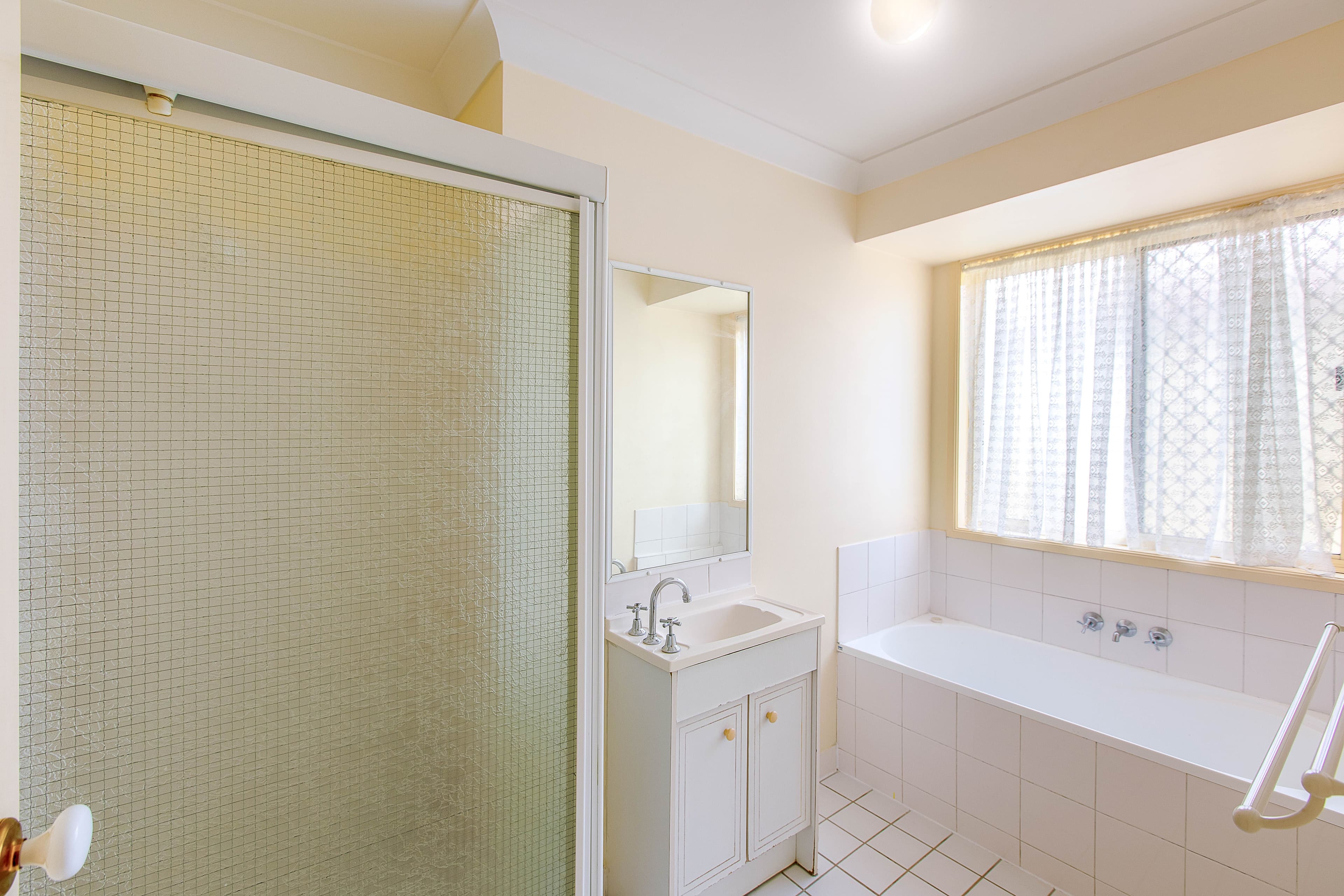 13 Manatoka Place, Ormeau QLD 4208, Ormeau - Thumbnail 8