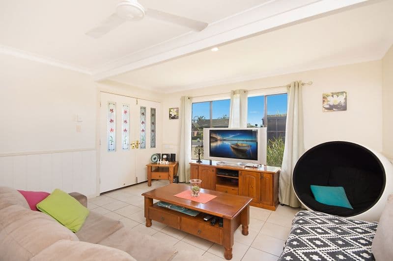 14 Telopea Avenue, Yamba - Thumbnail 2