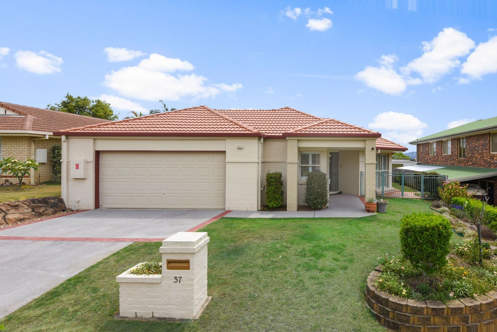37 Ormond Road, Oxley QLD 4075, Oxley - Image 1
