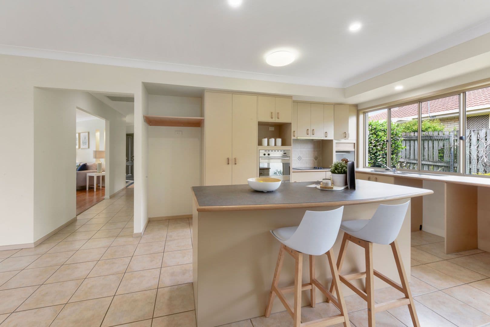 37 Ormond Road, Oxley QLD 4075, Oxley - Thumbnail 3