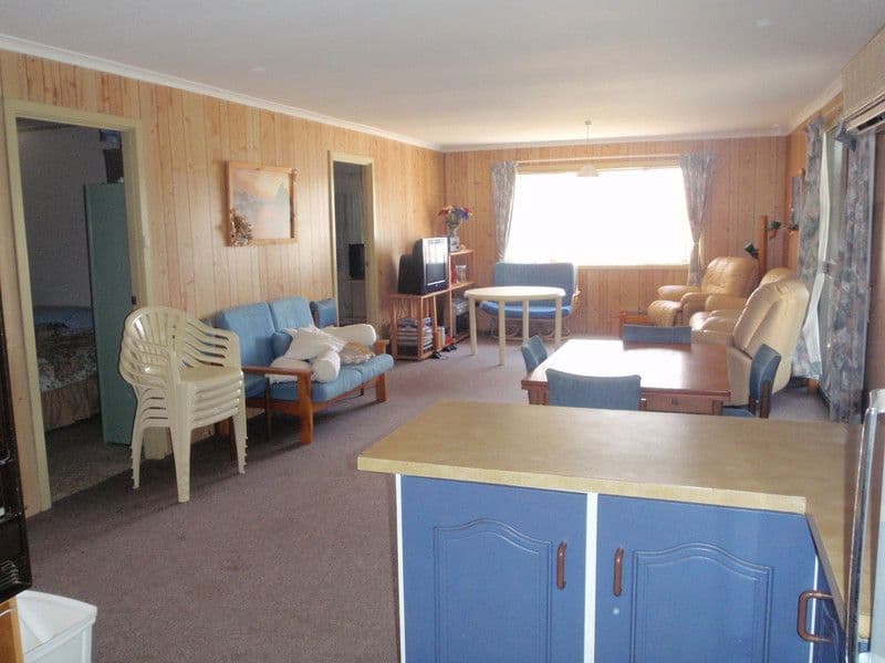 10 Bower Street, Jurien Bay WA 6516, Jurien Bay - Thumbnail 2