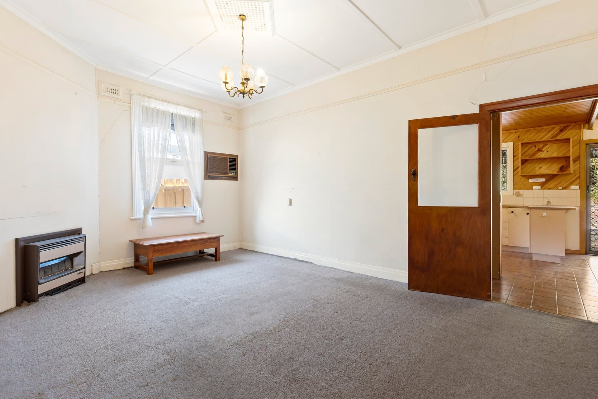 11 Fuller Street, Under Offer - Thumbnail 3