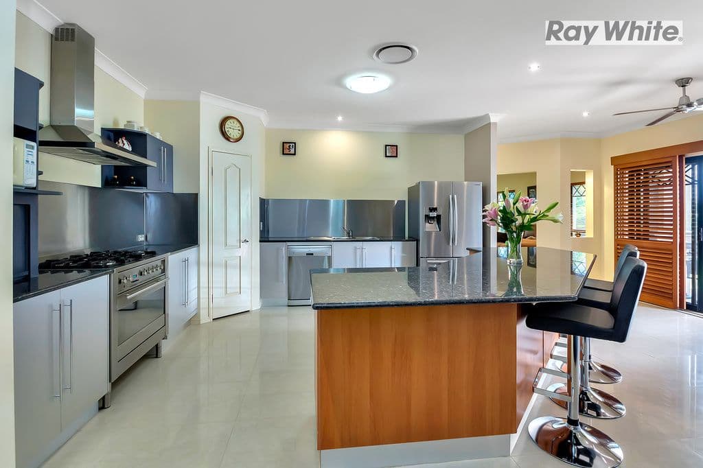 41 Burnside Cresent, Westlake QLD 4074, Westlake - Thumbnail 2