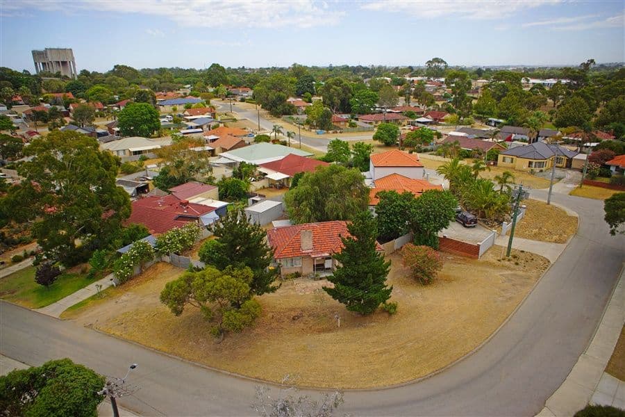 16 Goneril Way, Coolbellup WA 6163, Coolbellup - Thumbnail 4